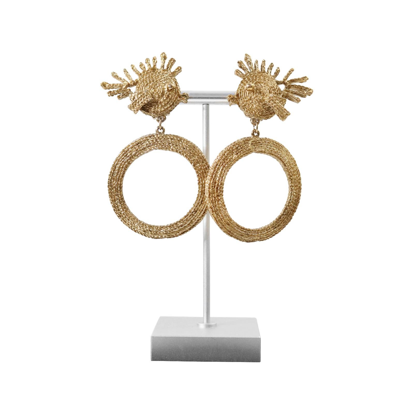 Vintage Trifari Gold Tone Dangling Fish Hoop Earrings, circa 1980s For Sale 2