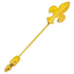 Retro TRIFARI gold tone fleur de lis designer stick pin 
