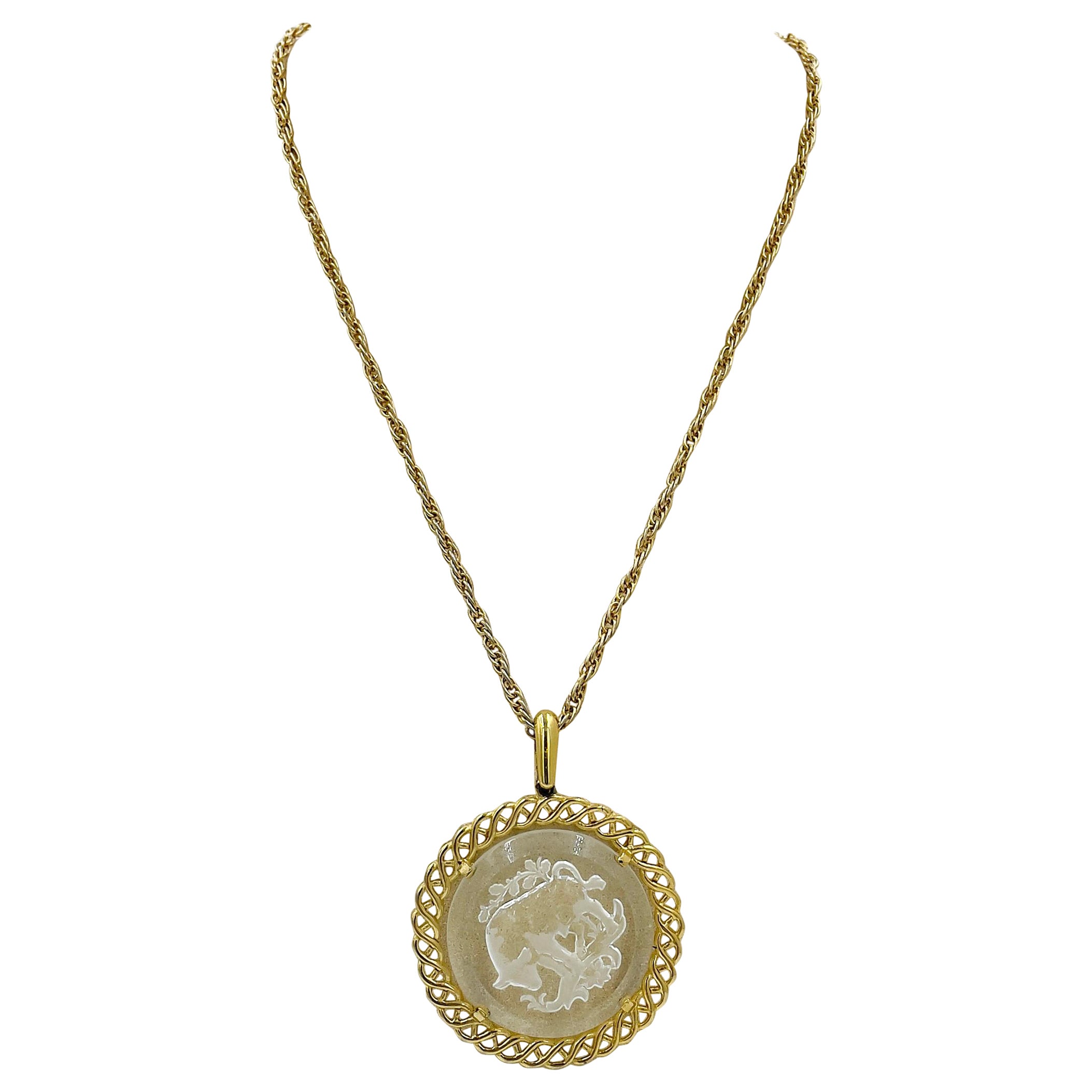 Vintage Trifari pendant necklace