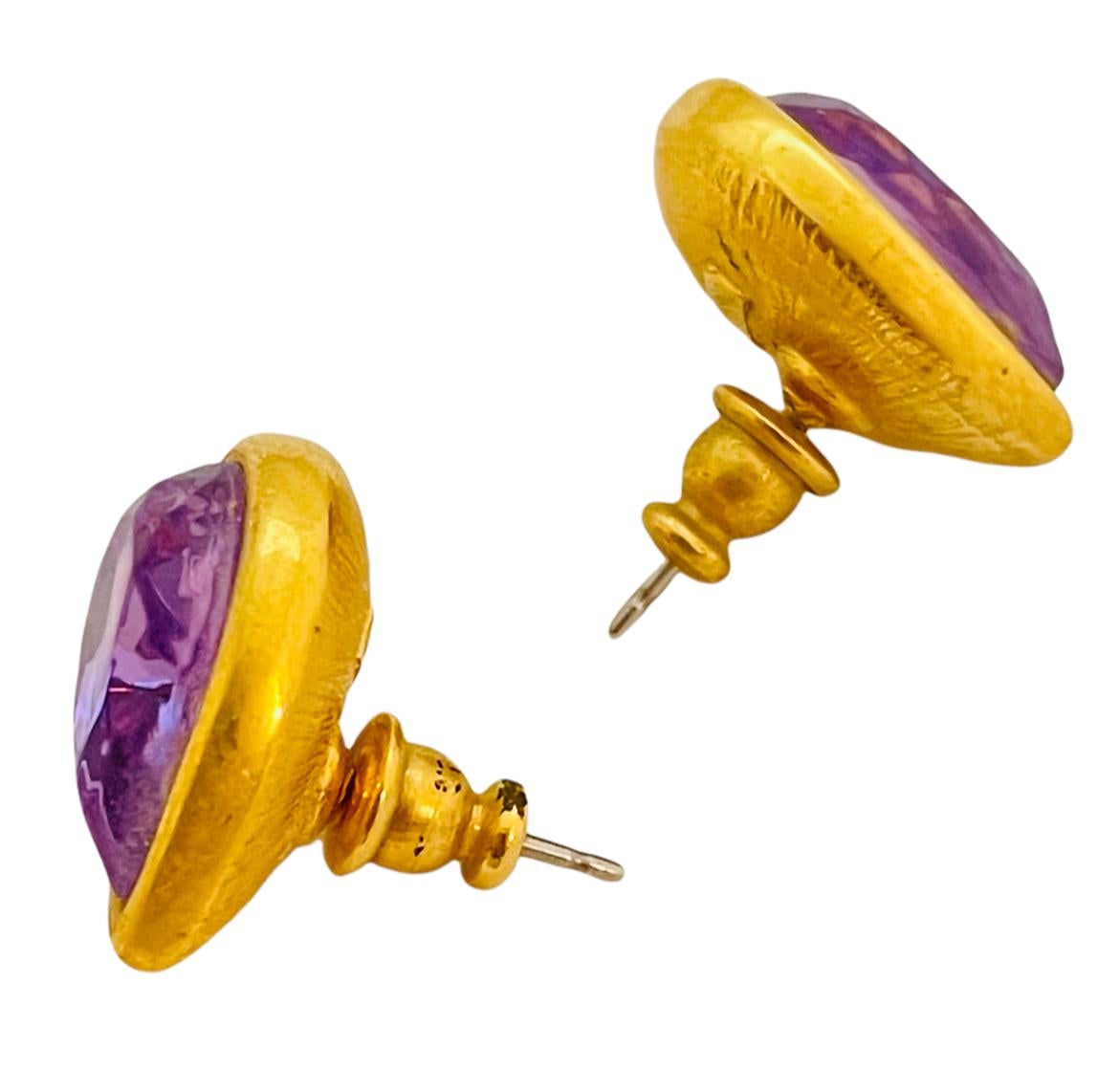 DETAILS

• signed TRIFARI TM

• gold tone with large tear shape crystals

• vintage designer runway earrings

MEASUREMENTS

• 1