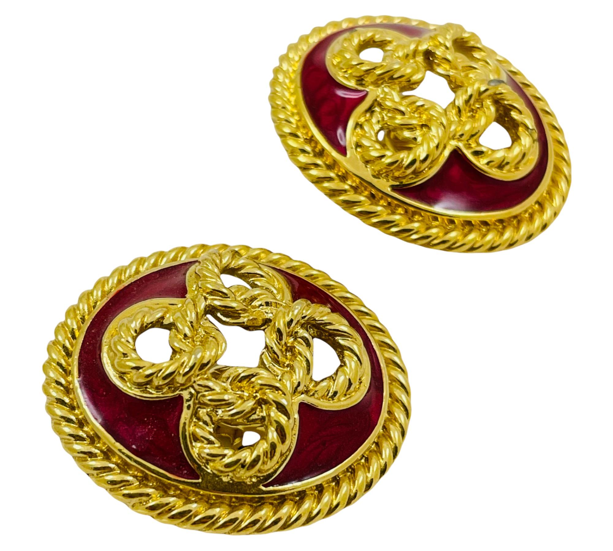 Vintage TRIFARI signed huge gold red enamel designer runway clip on earrings In Good Condition For Sale In Palos Hills, IL