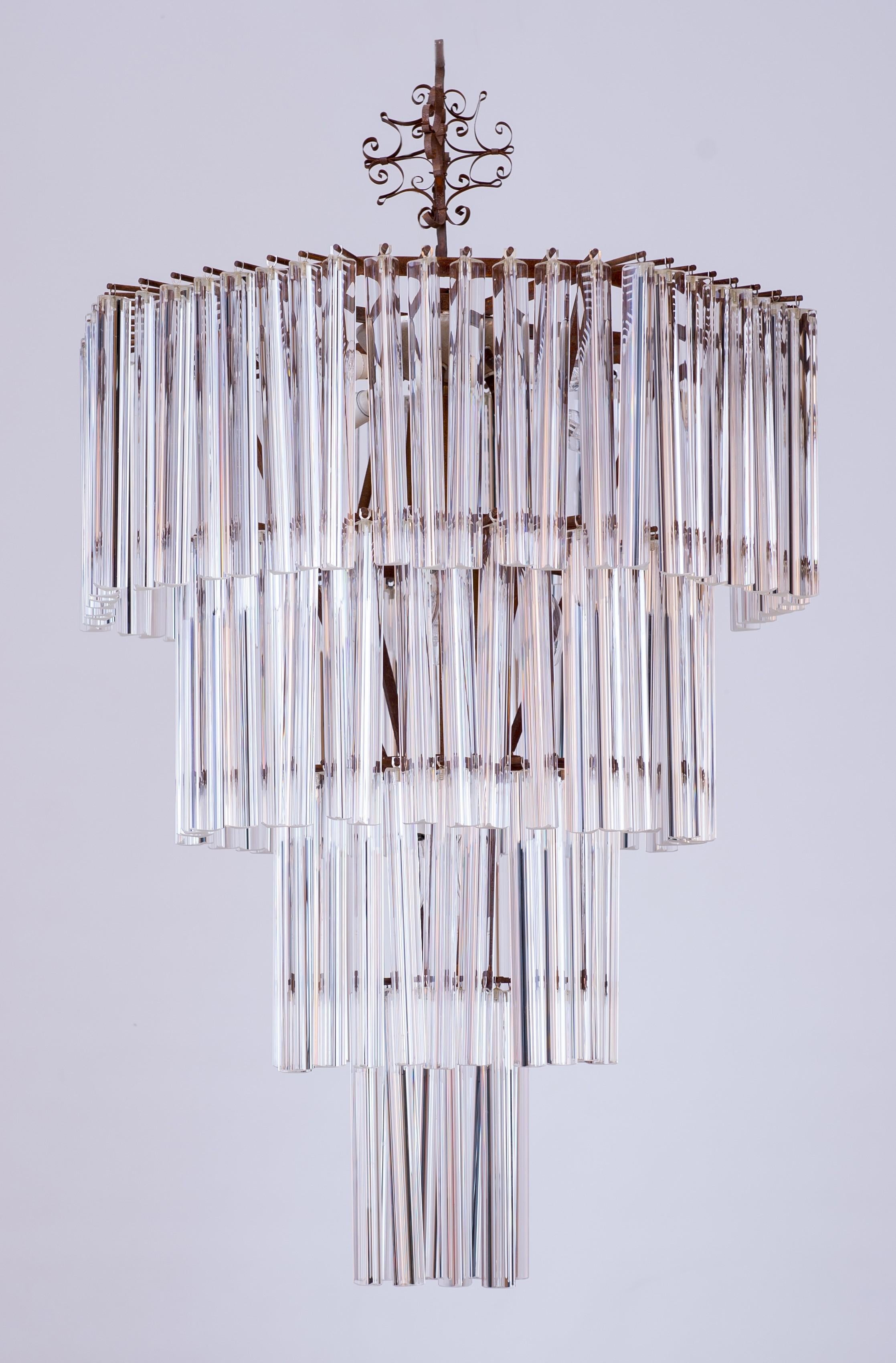 Art Deco Vintage Trihedron Chandelier in Murano Glass Attributed to Venini, 1970s Italy