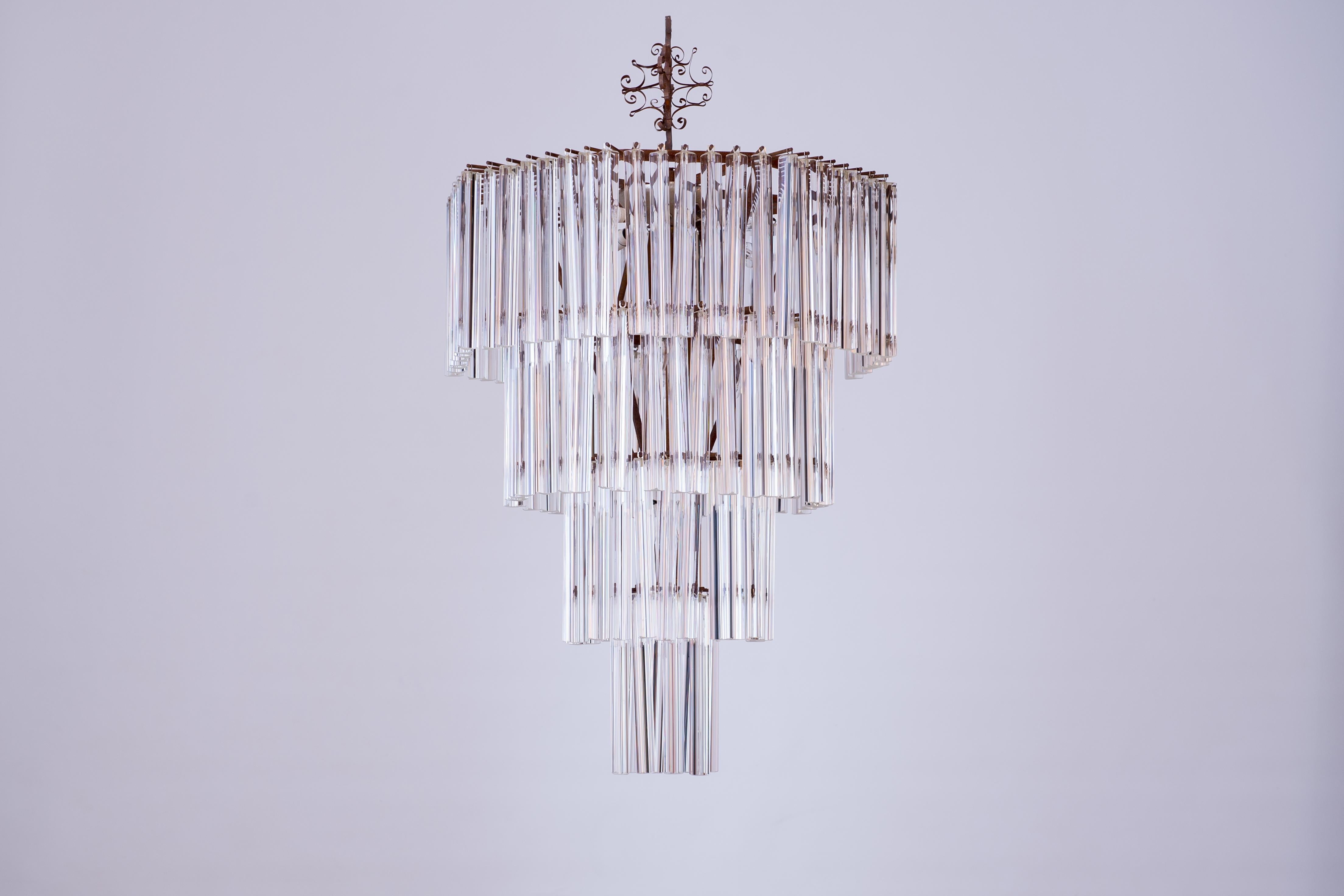 Italian Vintage Trihedron Chandelier in Murano Glass Attributed to Venini, 1970s Italy