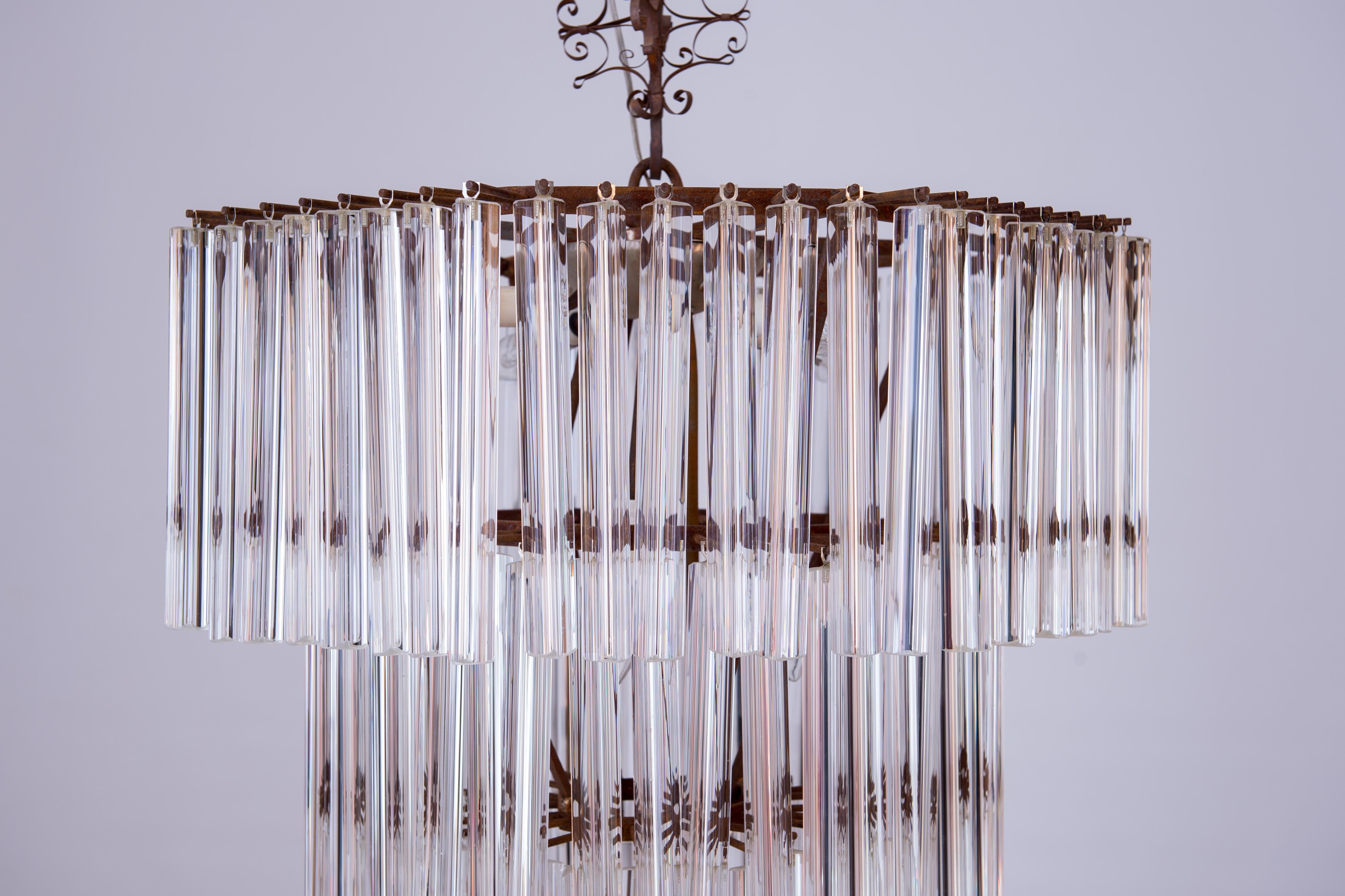 Hand-Crafted Vintage Trihedron Chandelier in Murano Glass Attributed to Venini, 1970s Italy