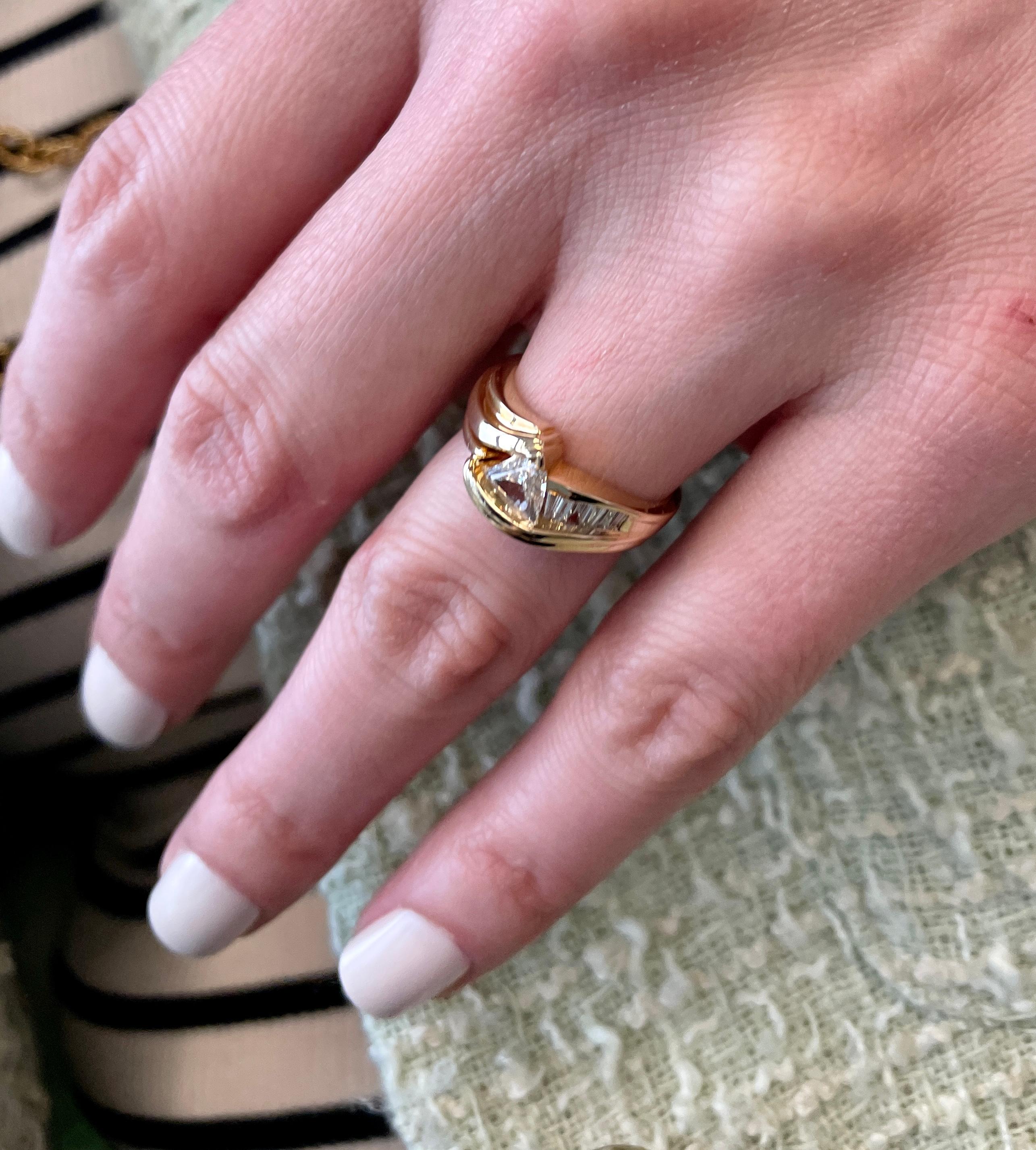 Vintage Trillion & Baguette Diamond Engagement Ring 14 Karat Yellow Gold For Sale 3