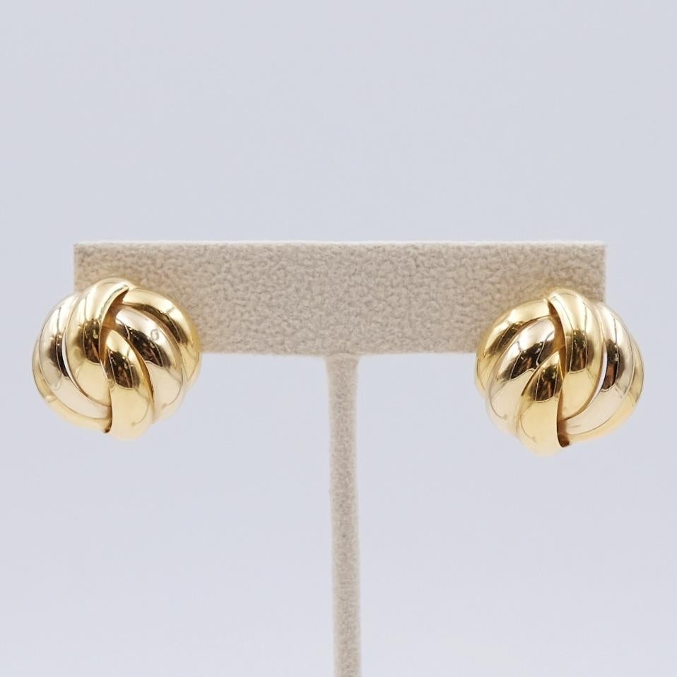 Year: 1980
Dimensions: 2.8 cm
Materials: 14K Gold