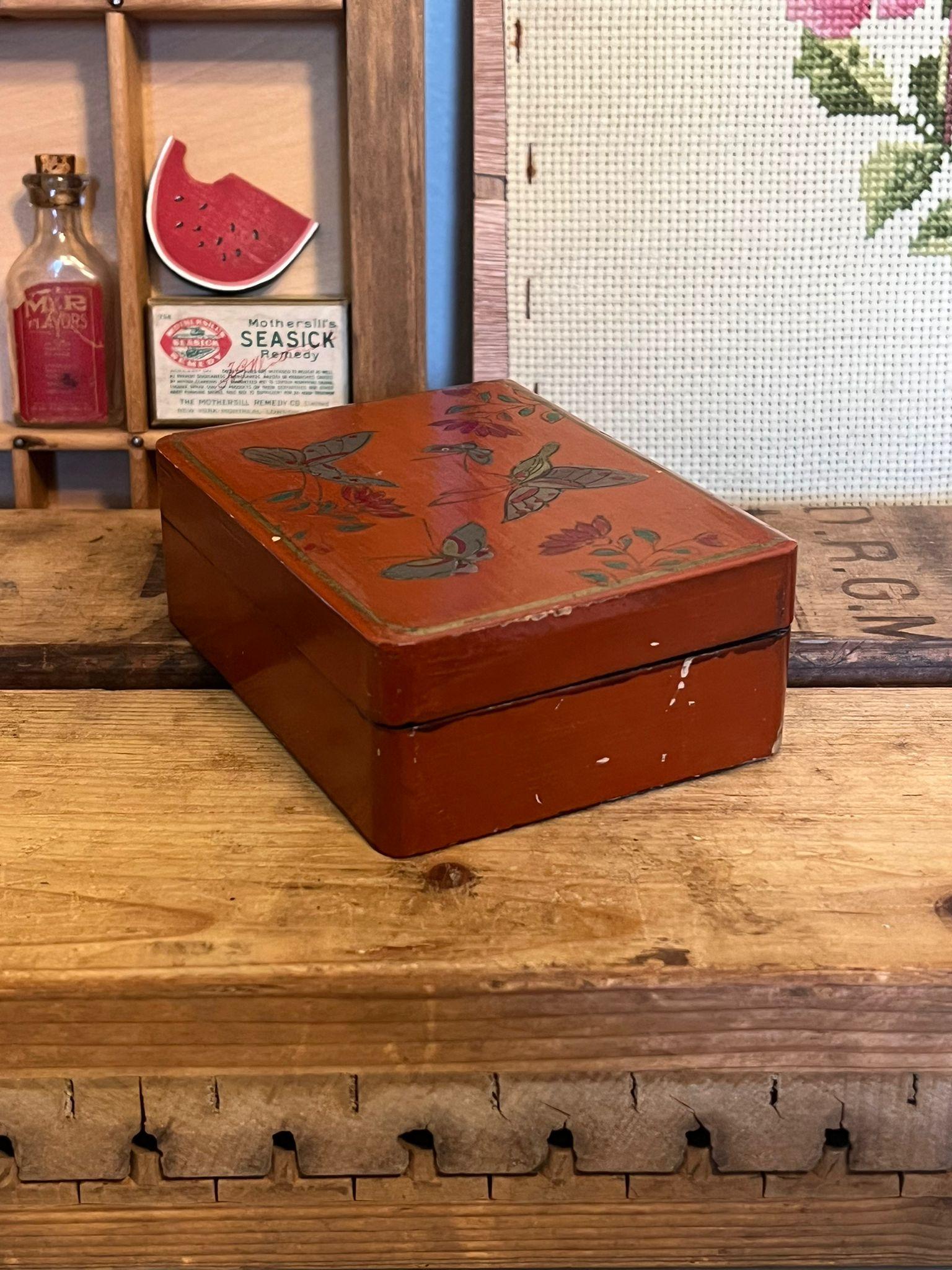 Mid-Century Modern Boîte à bijoux vintage en vente