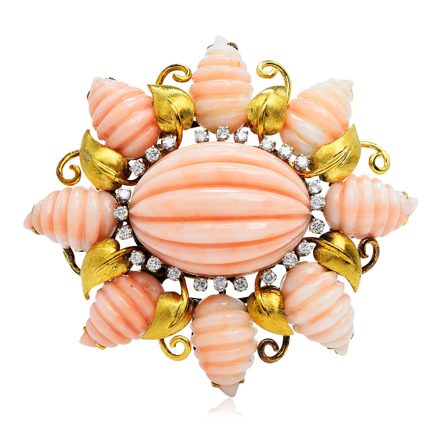 Retro Vintage Trio Diamond Pink Coral 18K Gold Flower Star Large Brooch Pin For Sale