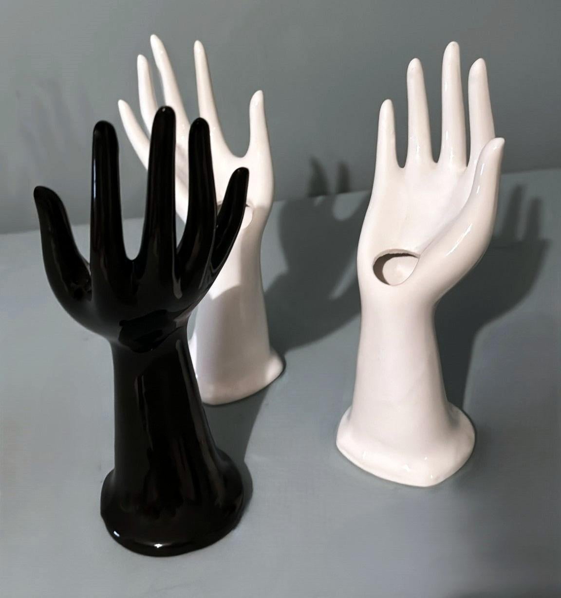 Please take the time to read the entire description, as we aim to provide detailed technical and historical information to ensure the authenticity of our items.
This is an original trio of porcelain hands, two white and one black, made between 1960