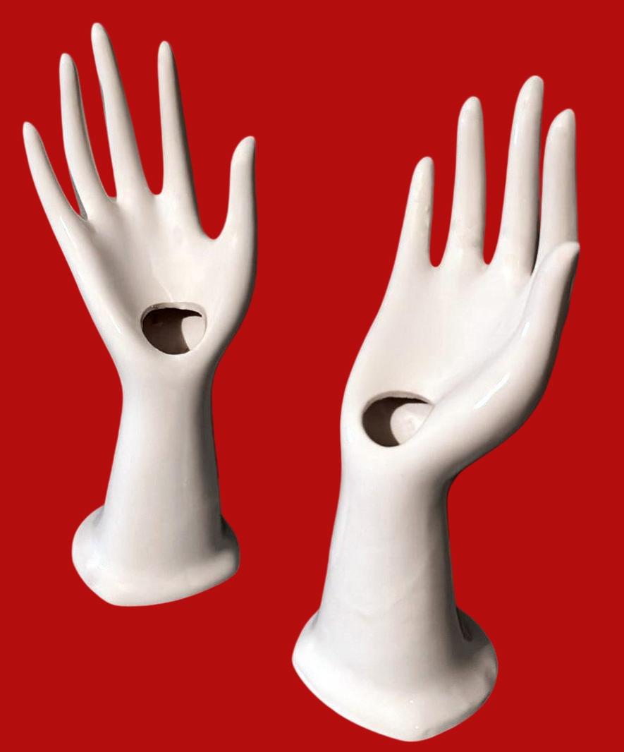 Vintage Trio Of Porcelain Flower/Ring Hands For Sale 2