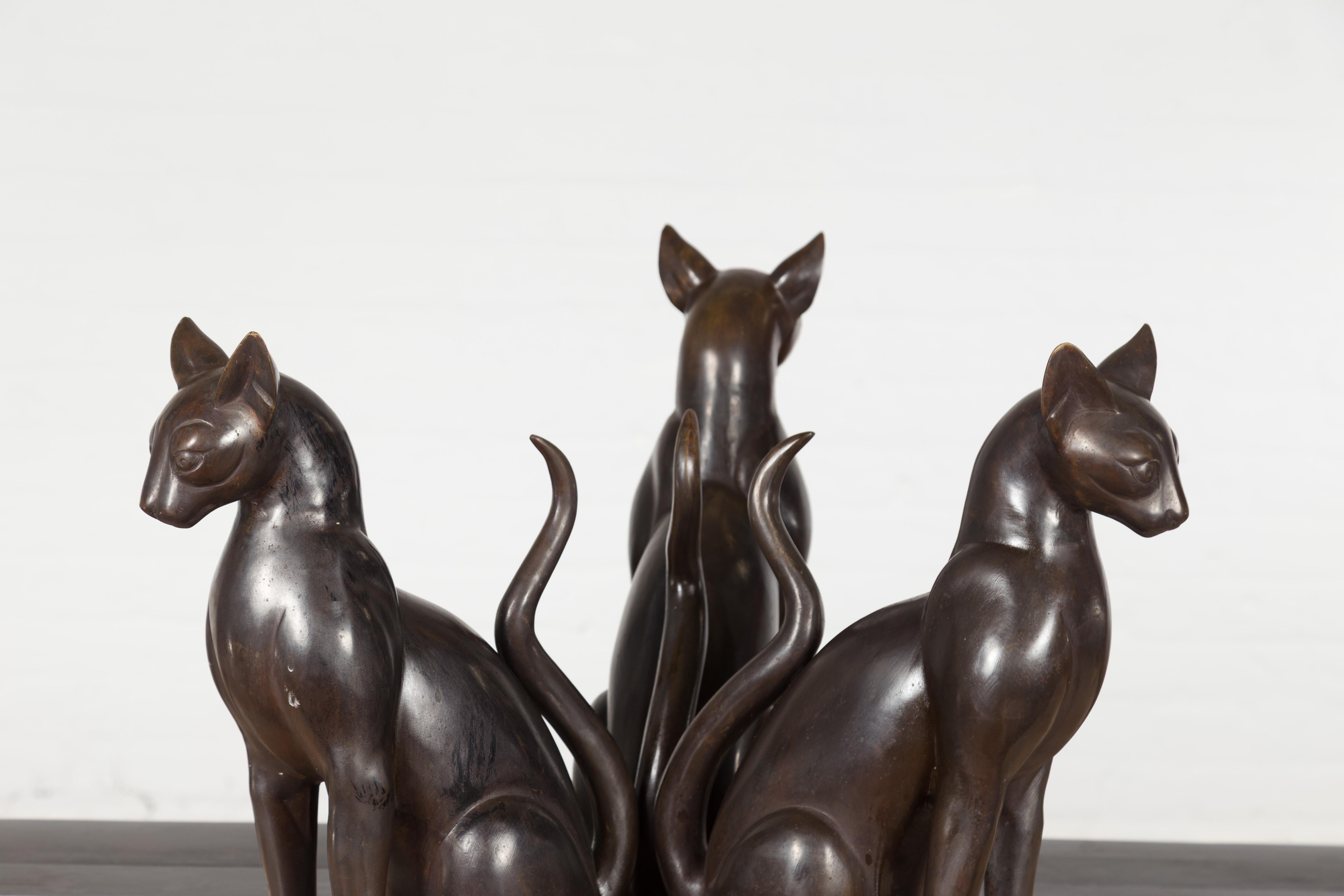 Vintage Triple Cat Lost Wax Cast Bronze Base de table basse avec Patina foncée en vente 1