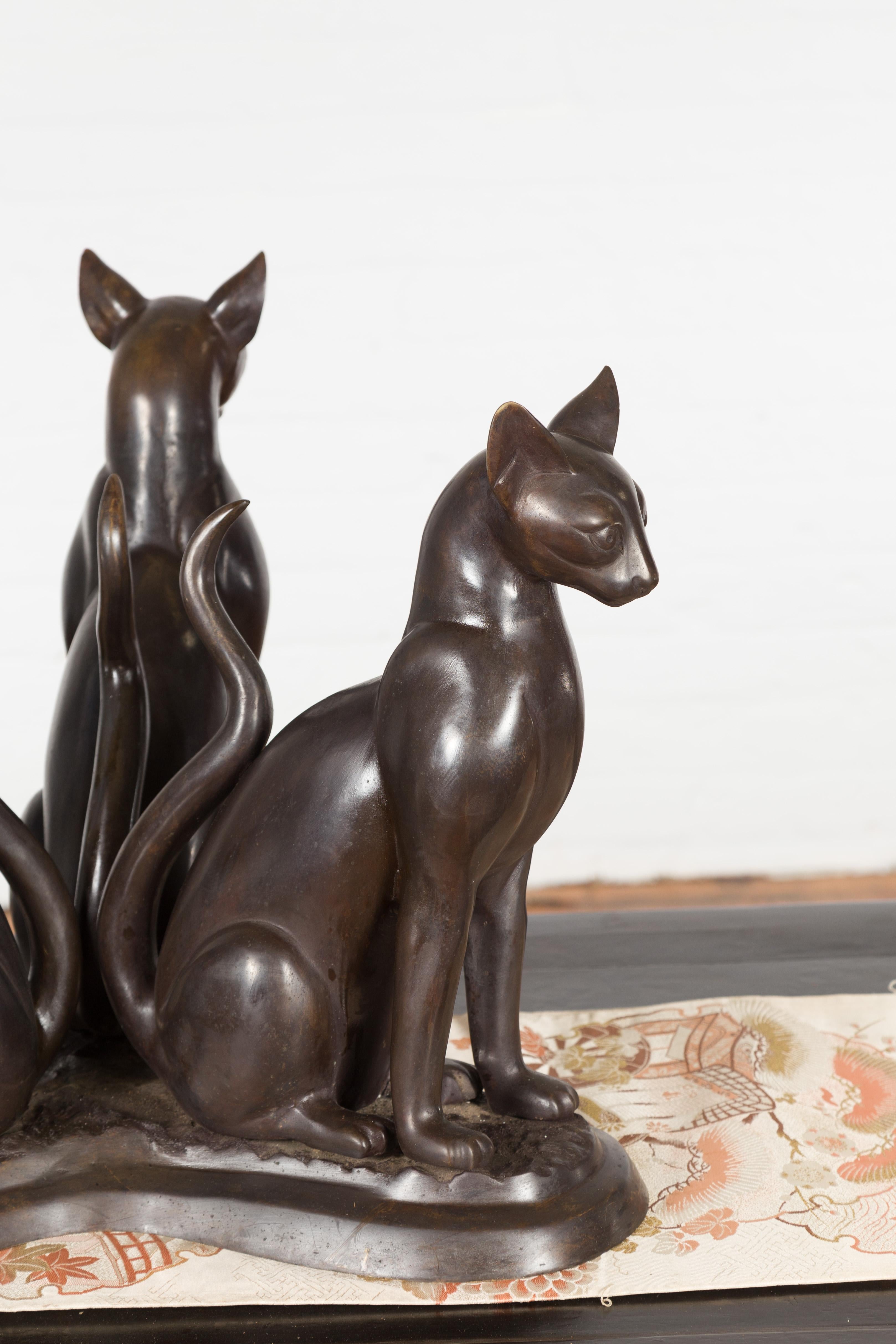 Vintage Triple Cat Lost Wax Cast Bronze Base de table basse avec Patina foncée en vente 4