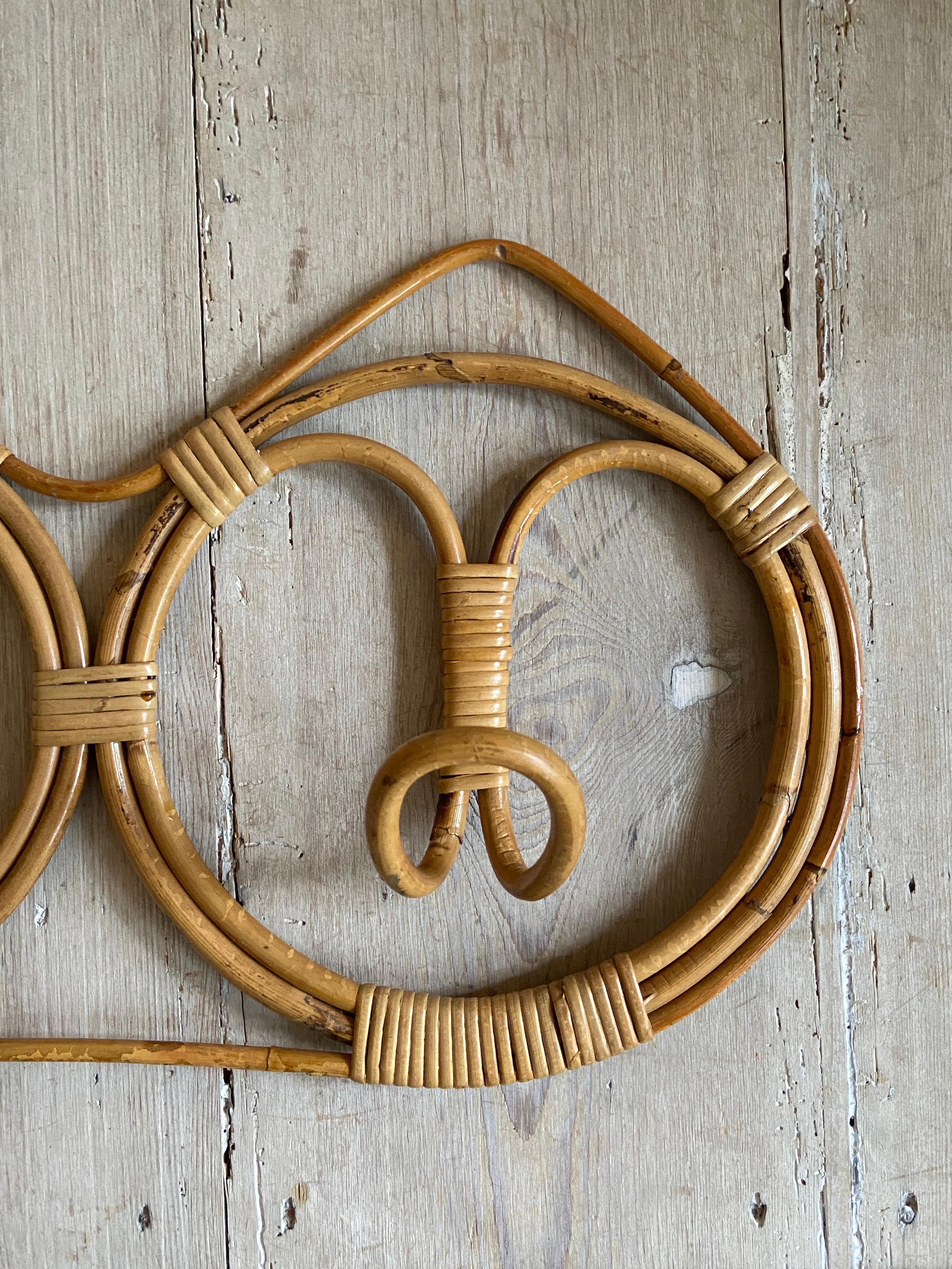 Vintage Triple Circle Bamboo Coat Hanger, Italy, 1960s In Good Condition For Sale In Copenhagen K, DK