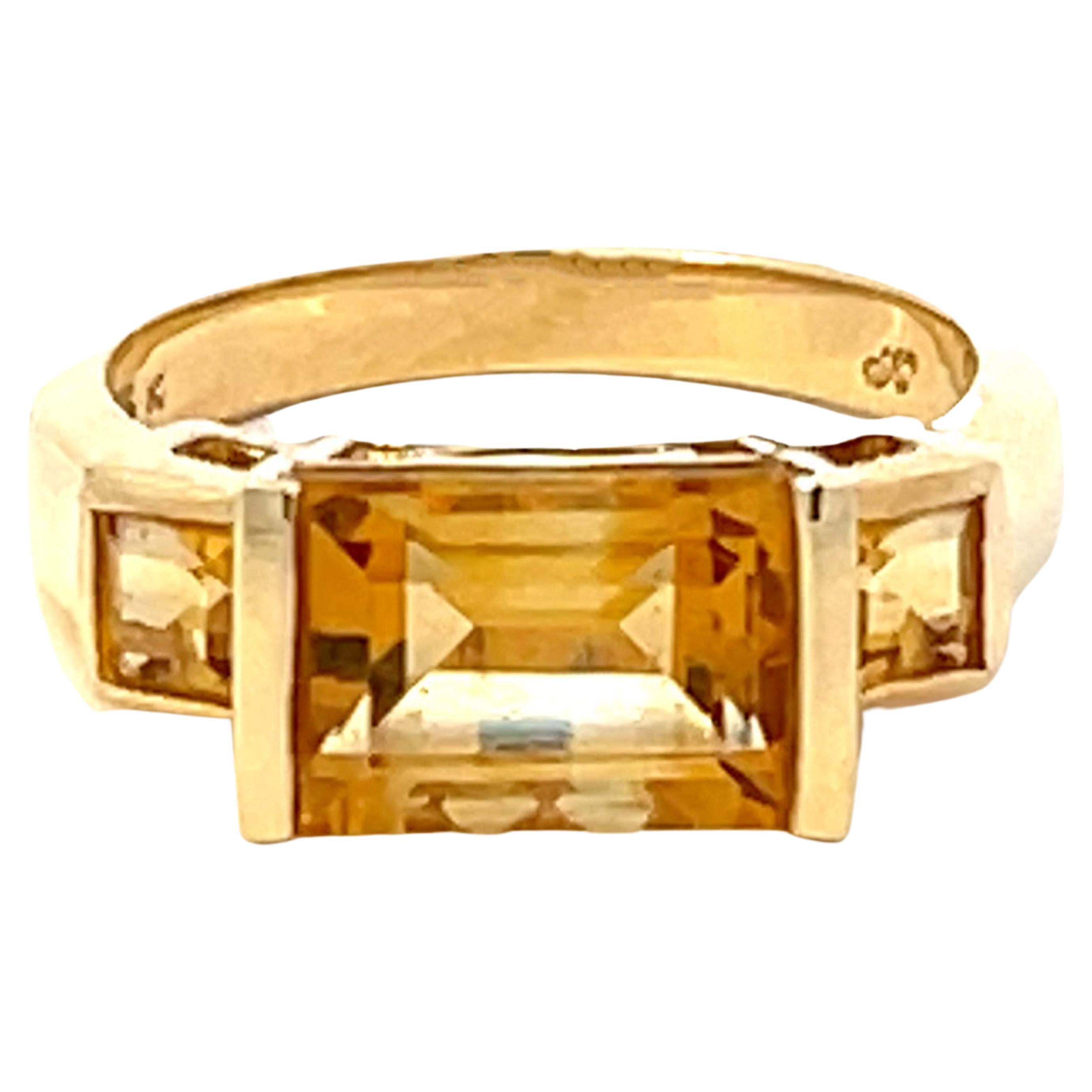 Vintage Triple Citrine Ring in 14k Yellow Gold For Sale