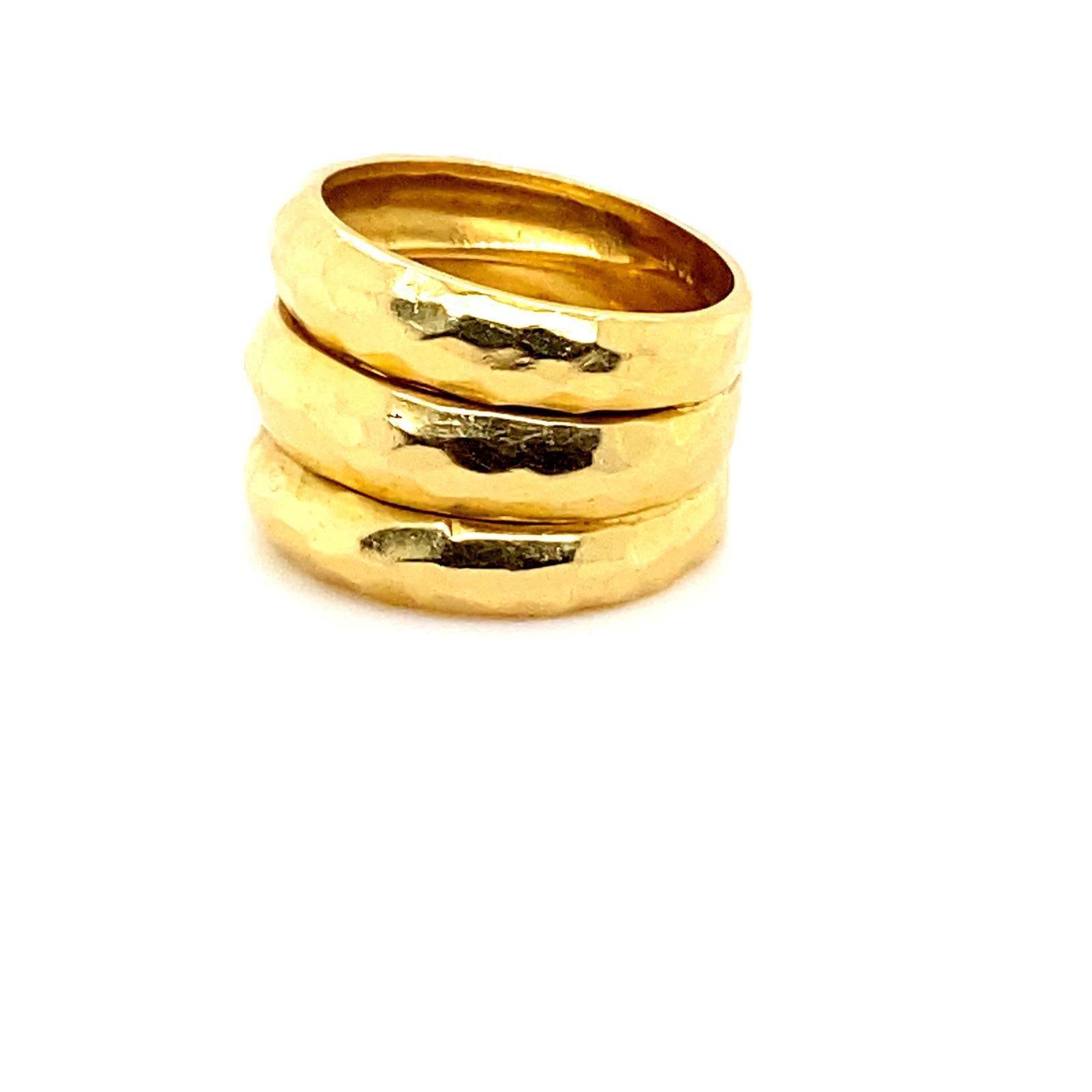 Retro Vintage Triple Row 18 Karat Yellow Gold Ring For Sale