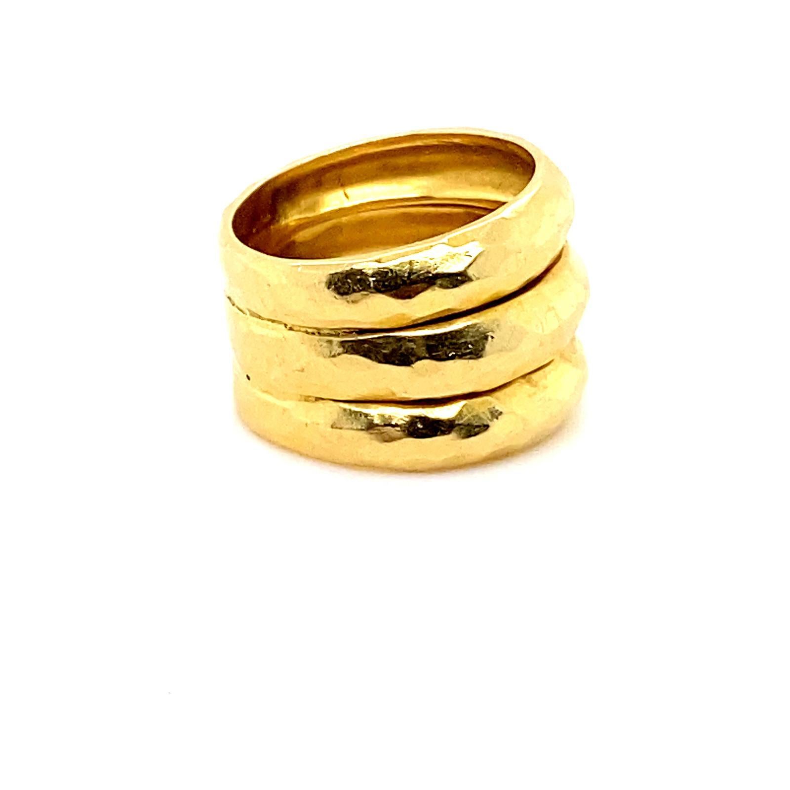 Vintage Triple Row 18 Karat Yellow Gold Ring For Sale 3