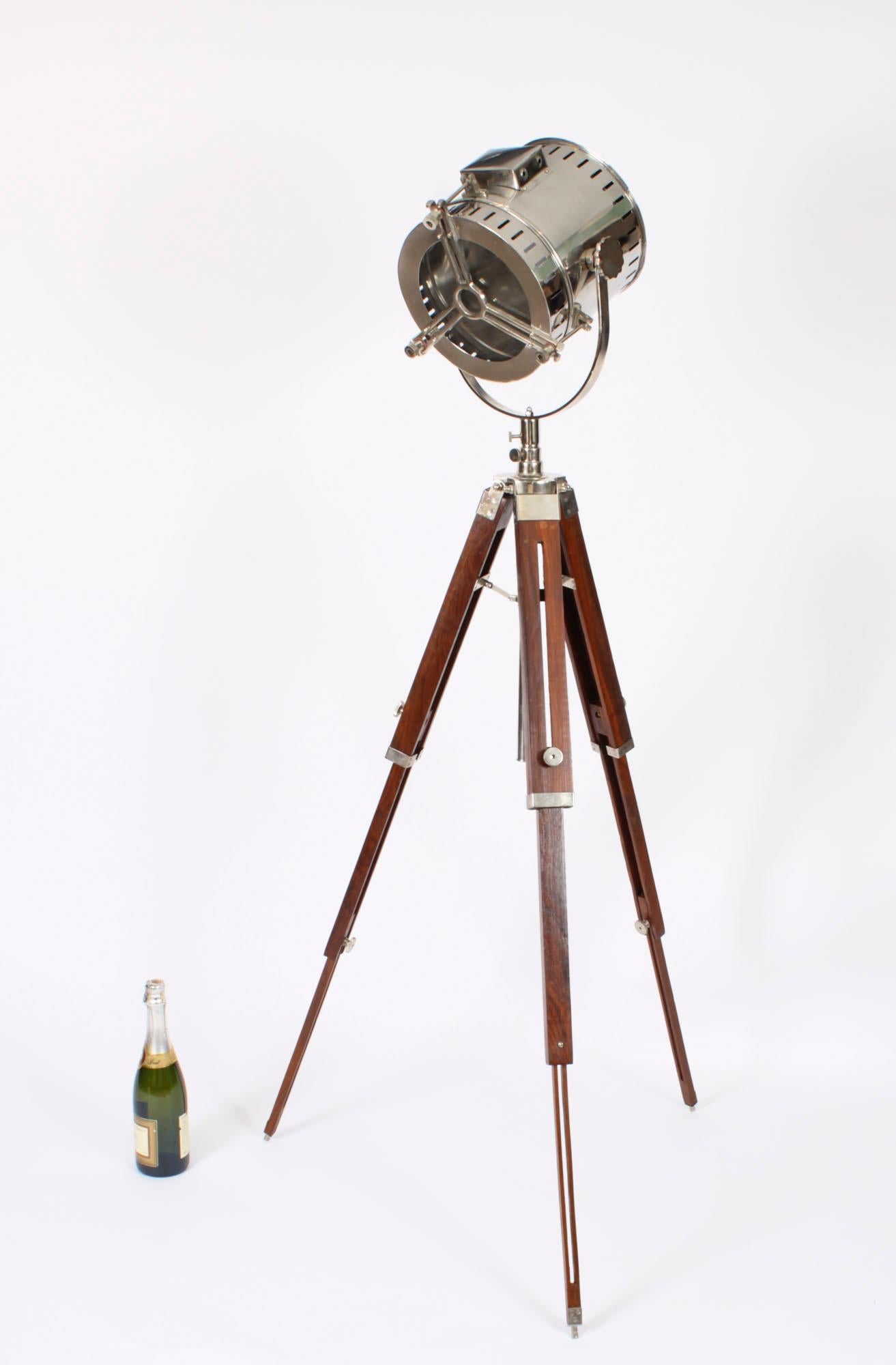 Vintage Tripod Searchlight Standing Floor Lamp Late 20th Century  For Sale 9