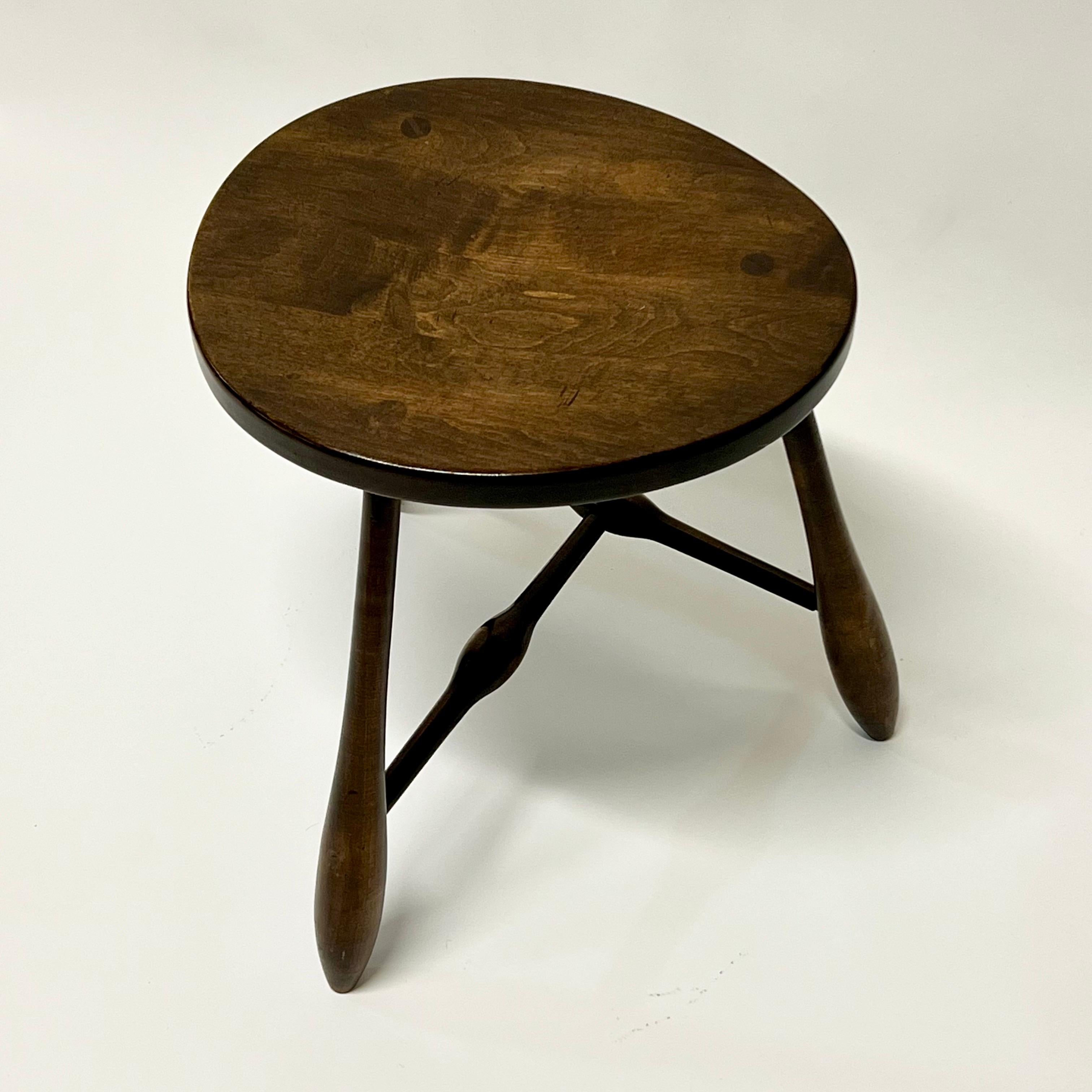 Shaker Vintage Tripod Stool by Hale of Vermont c1960s For Sale