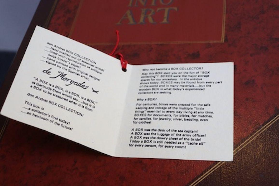 Cassapanca per libri impilati in finto trompe l'oeil d'epoca / Scatola decorativa di Don Andres in vendita 9