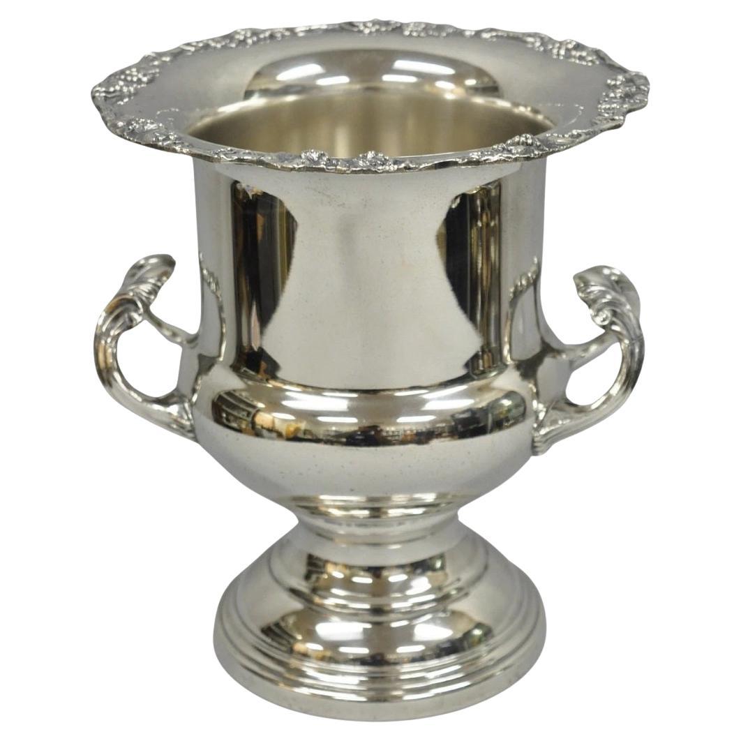 Coppa trofeo vintage placcata in argento Grapevine Bar Champagne Chiller Secchiello per ghiaccio in vendita
