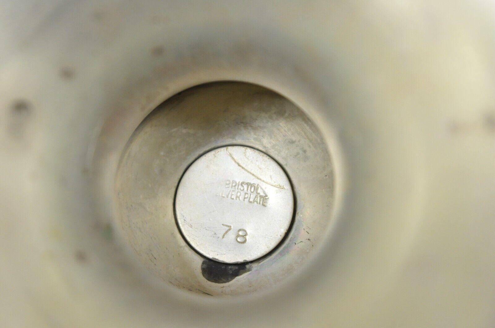 Seau à glace à champagne et champagne en métal argenté usé par Bristol en vente 4