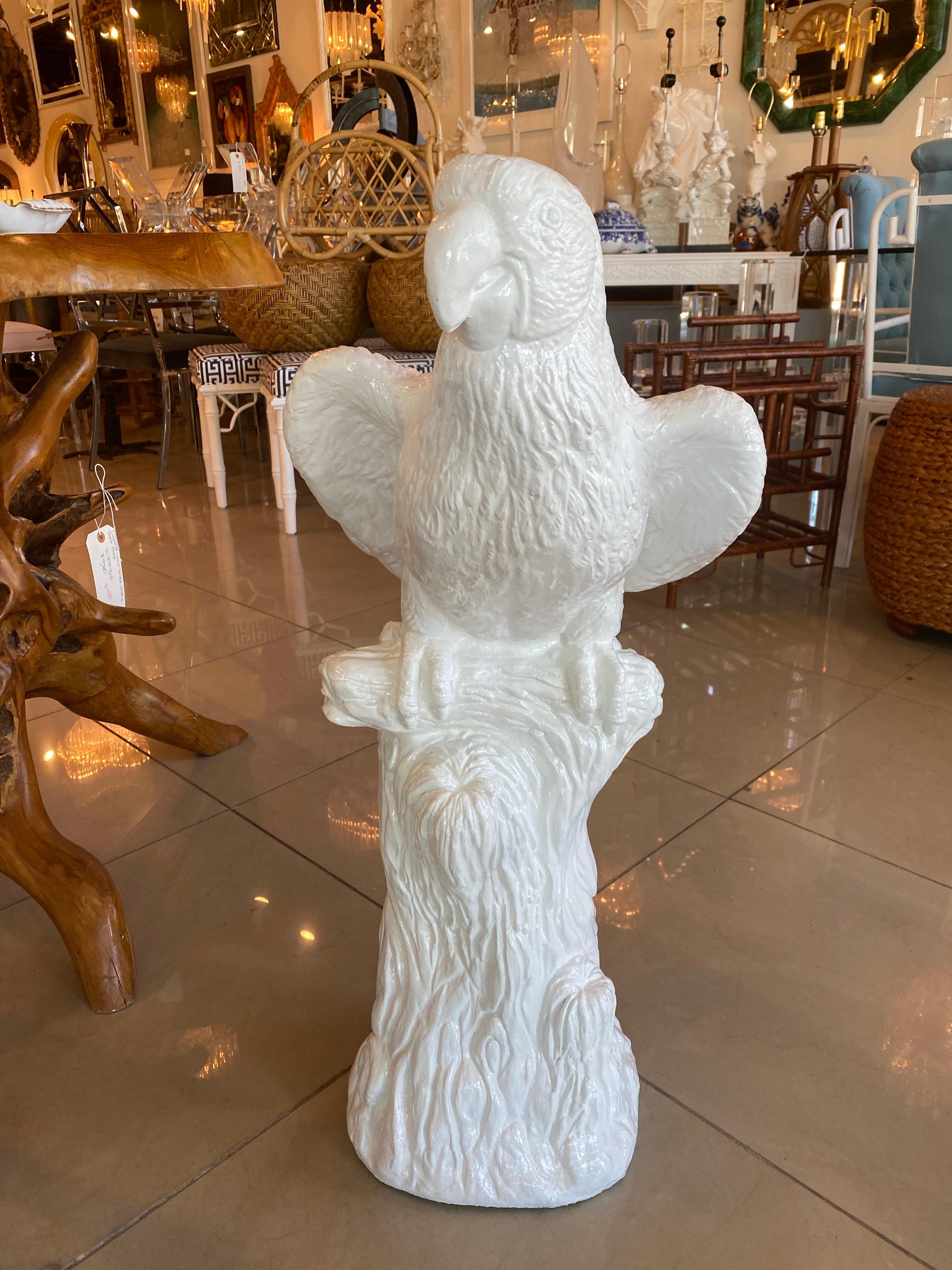 Vintage Tropical Concrete White Lacquered Parrot Bird Statue For Sale 7