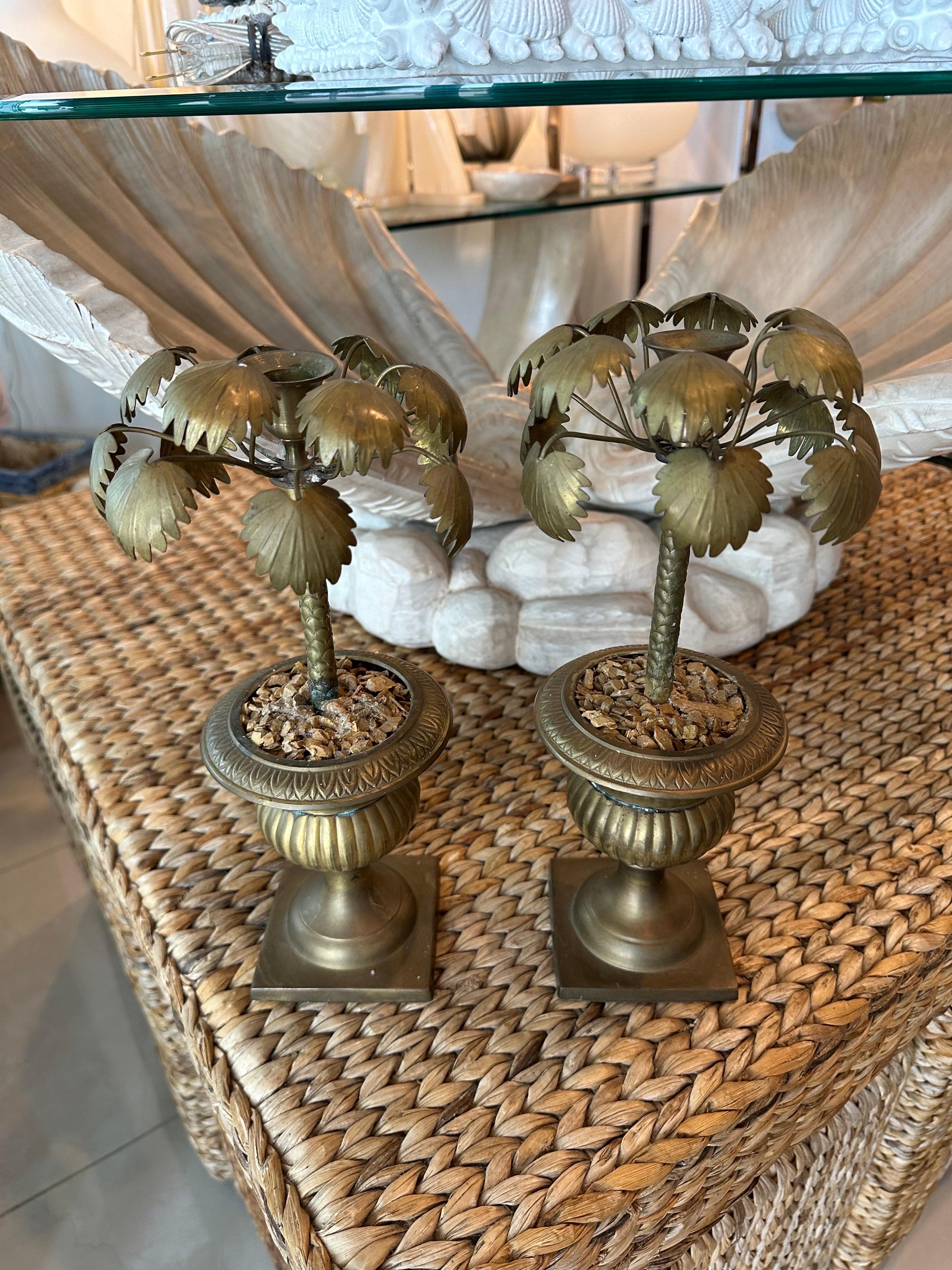 Vintage Tropical Pair of Brass Urn Palm Tree Leaf Leaves Candle Stick Holders  For Sale 6
