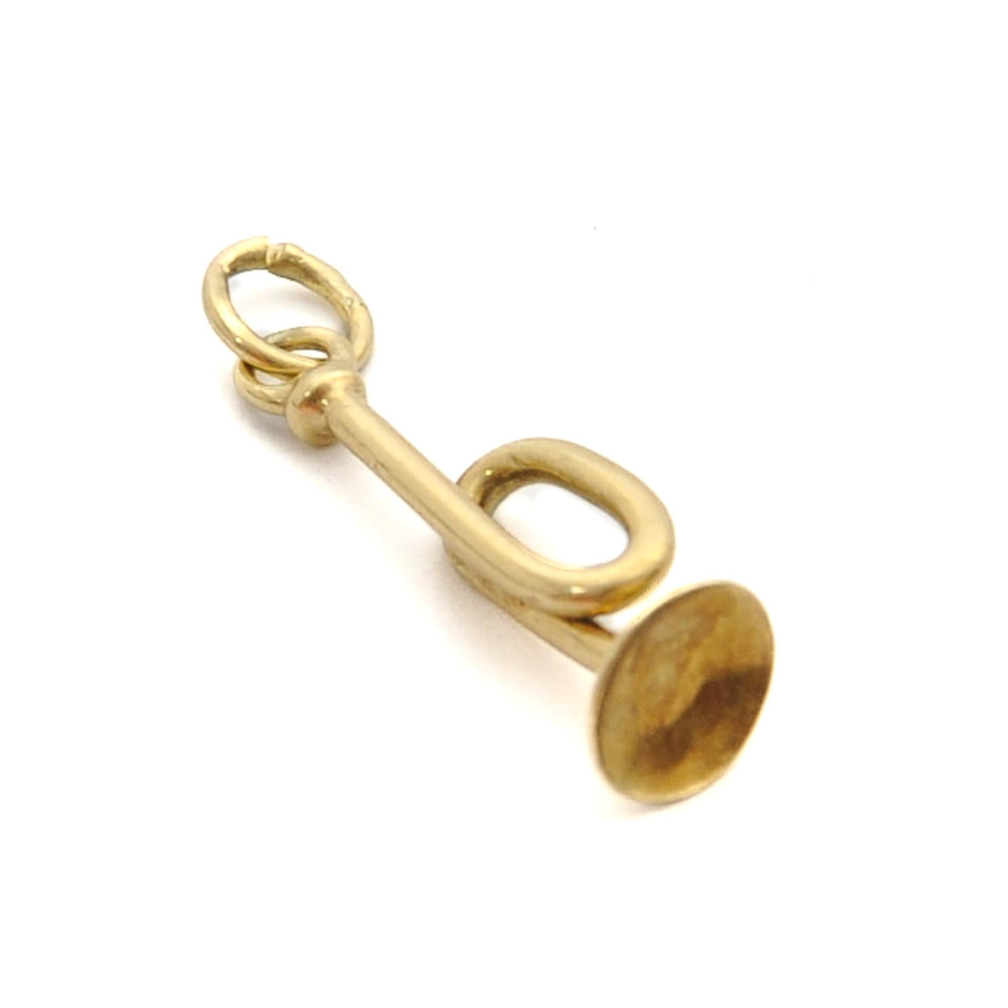 Vintage 14 Karat Gold Trumpet Charm Pendant For Sale 1