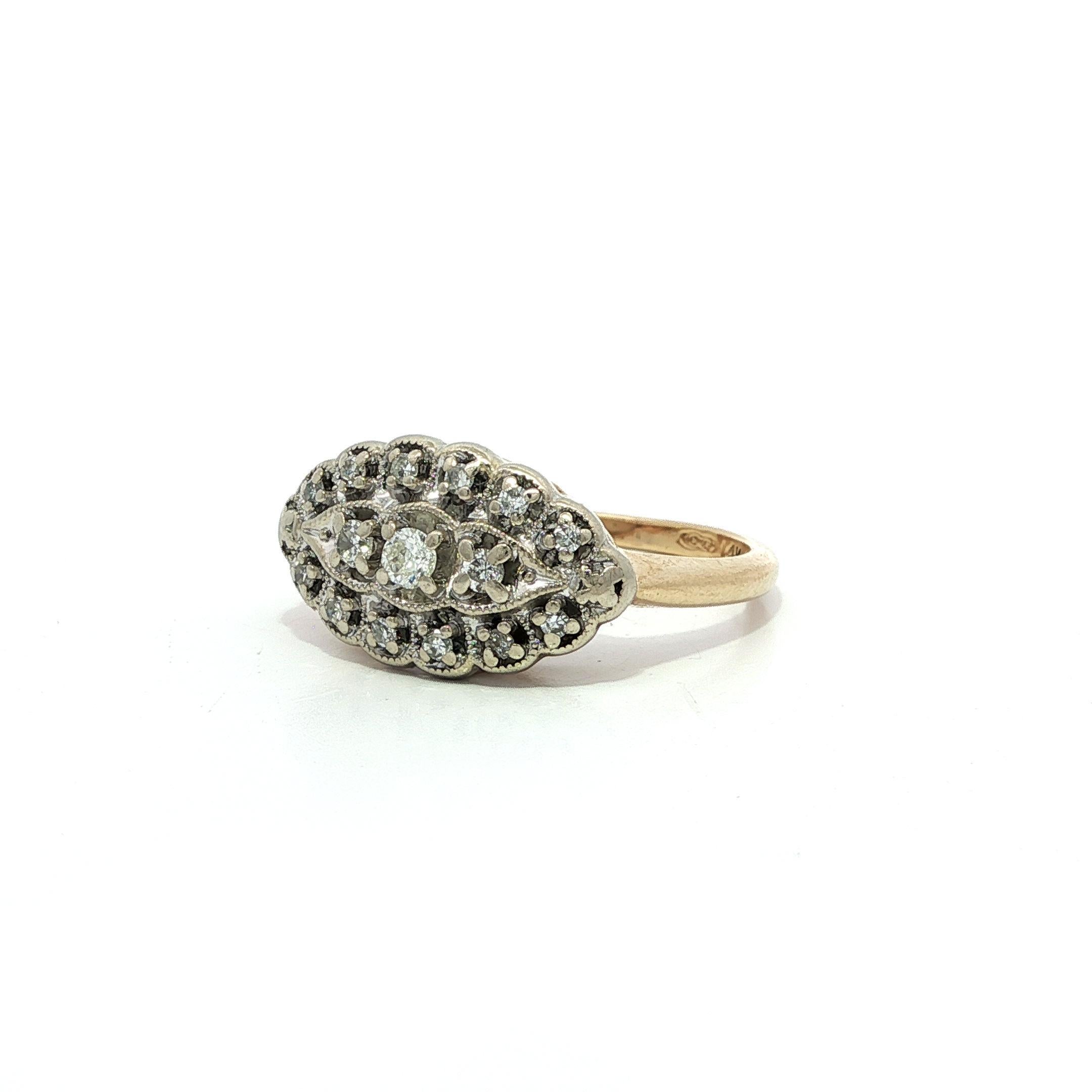 Vintage TT Gold 0,30ctw Diamant Filigran geätzte Arbeit Marquise Form Abendessen Ring Damen im Angebot