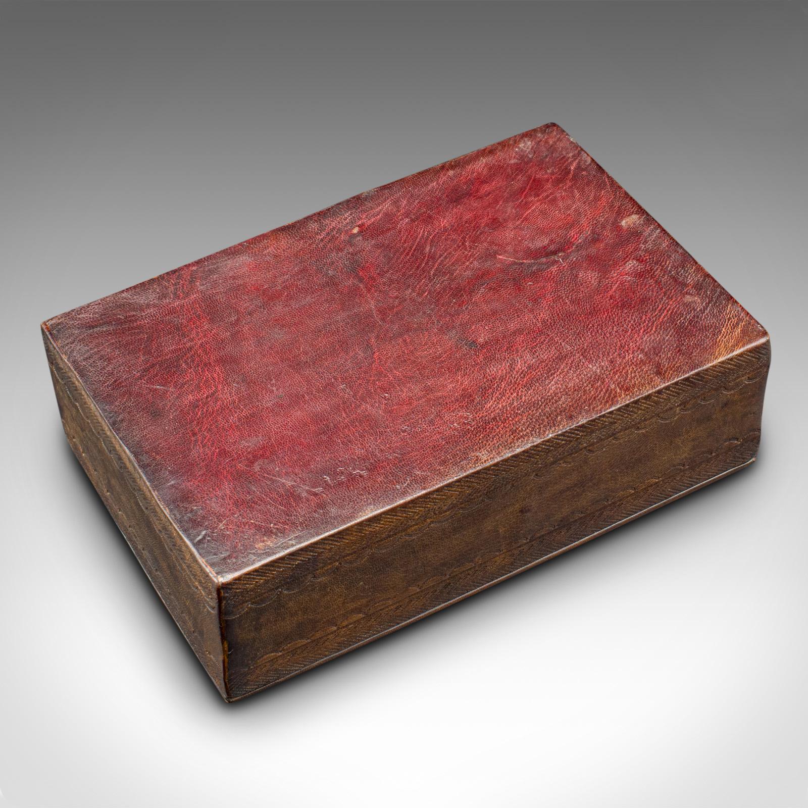 Caja Tuareg Vintage, Africana, Cuero, Caja Decorativa, Mediados de Siglo en venta 3