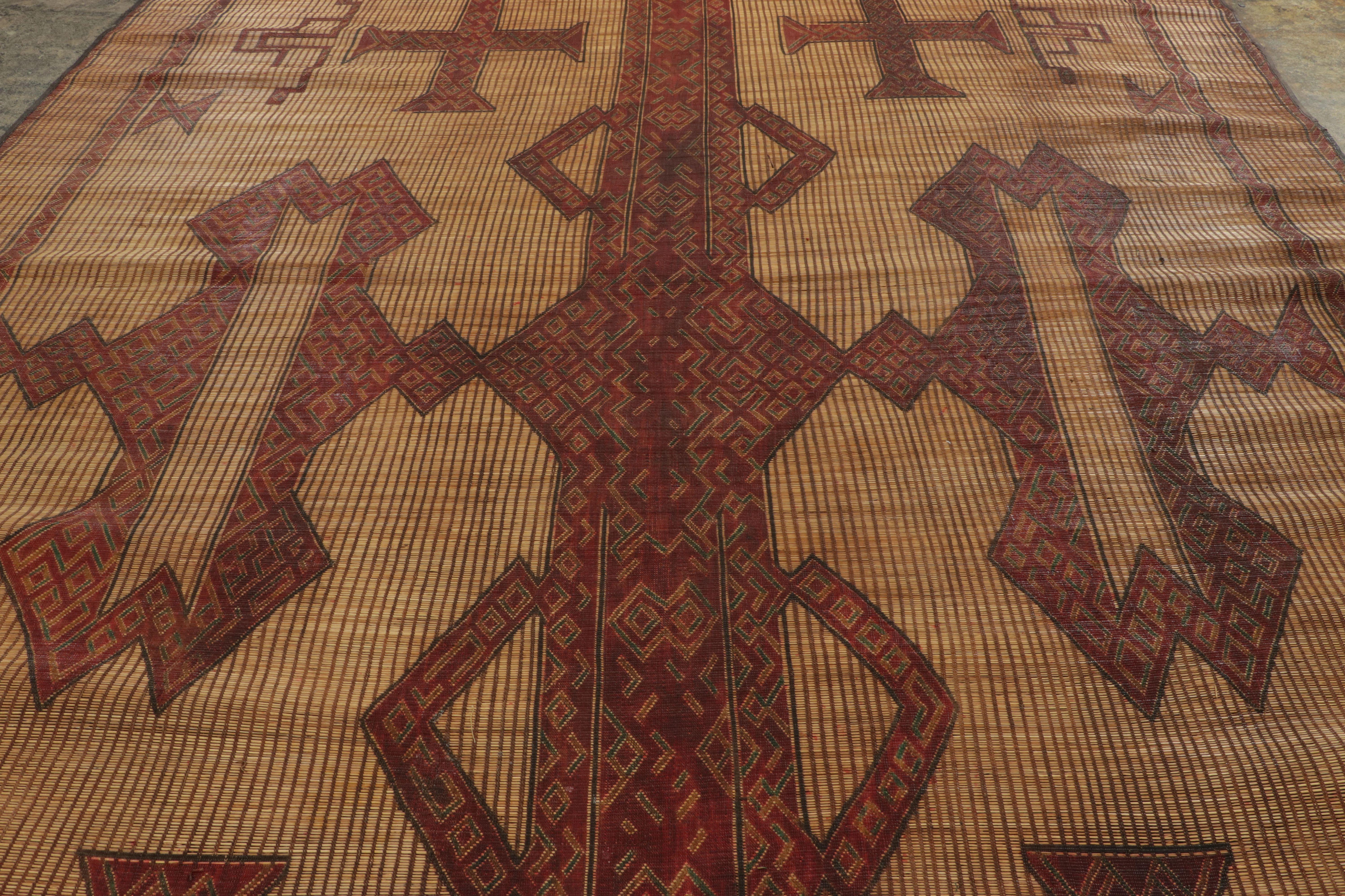 Vintage Tuareg Mat, Beige-Red Tribal Geometric Patterns - Rug & Kilim In Good Condition For Sale In Long Island City, NY