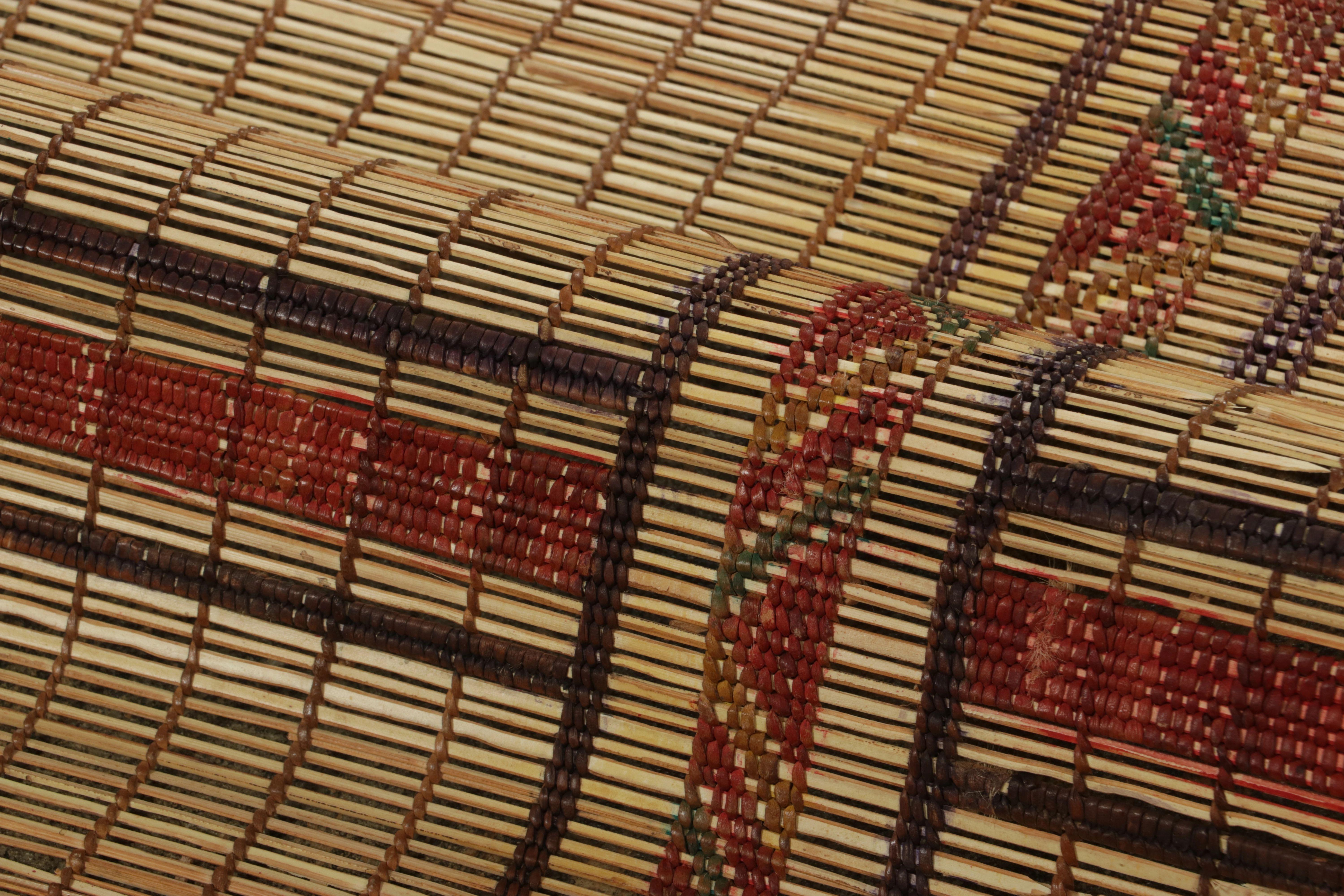 Mid-20th Century Vintage Tuareg Mat, Beige with Bold Tribal Geometric Patterns - Rug & Kilim For Sale