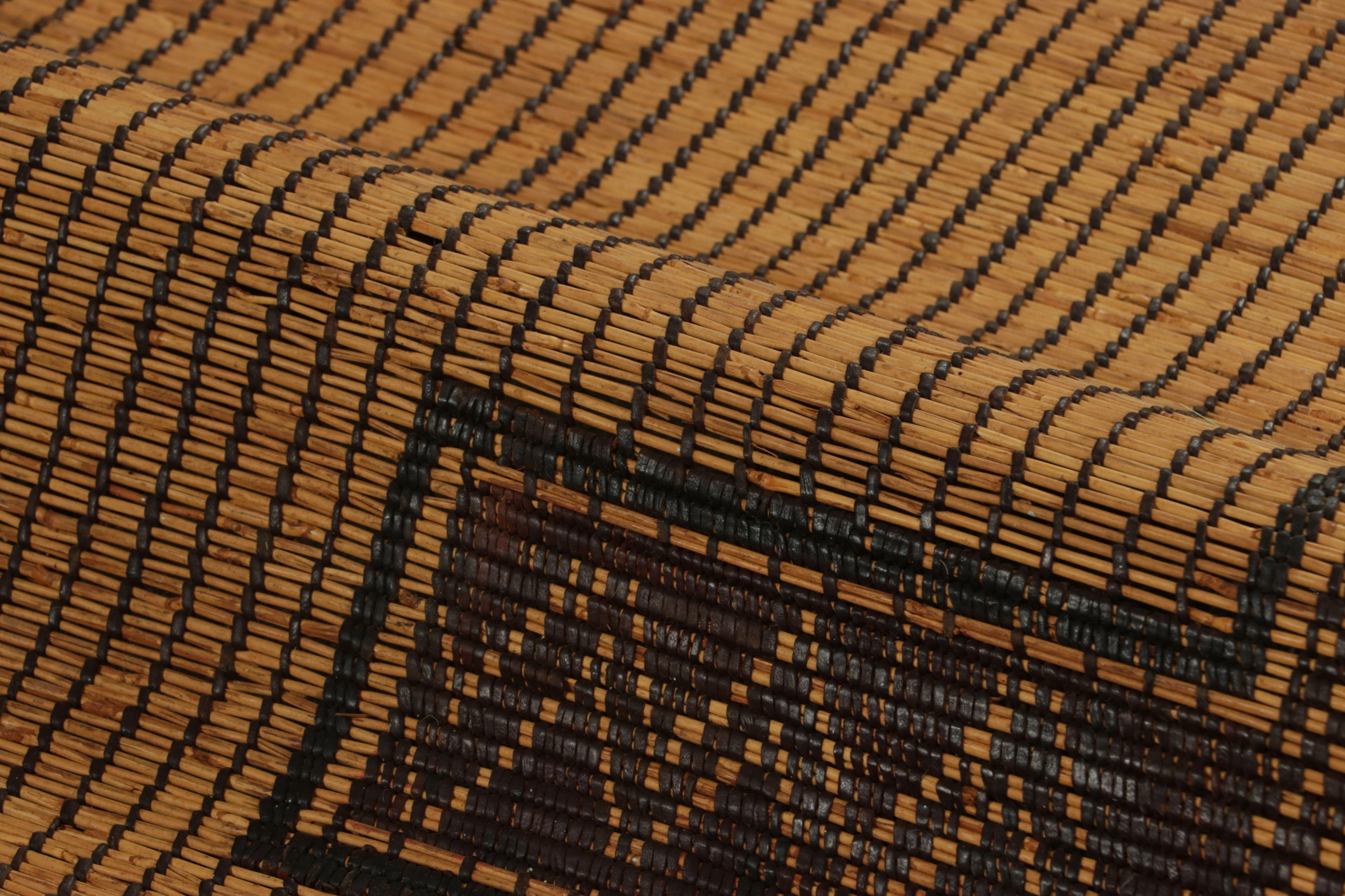 Mid-20th Century Vintage Tuareg Mat, Gold-Brown Tribal Geometric Patterns - Rug & Kilim For Sale