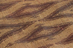 Estera Tuareg Vintage en Marrón y Beige con Motivos Geométricos de Diamante