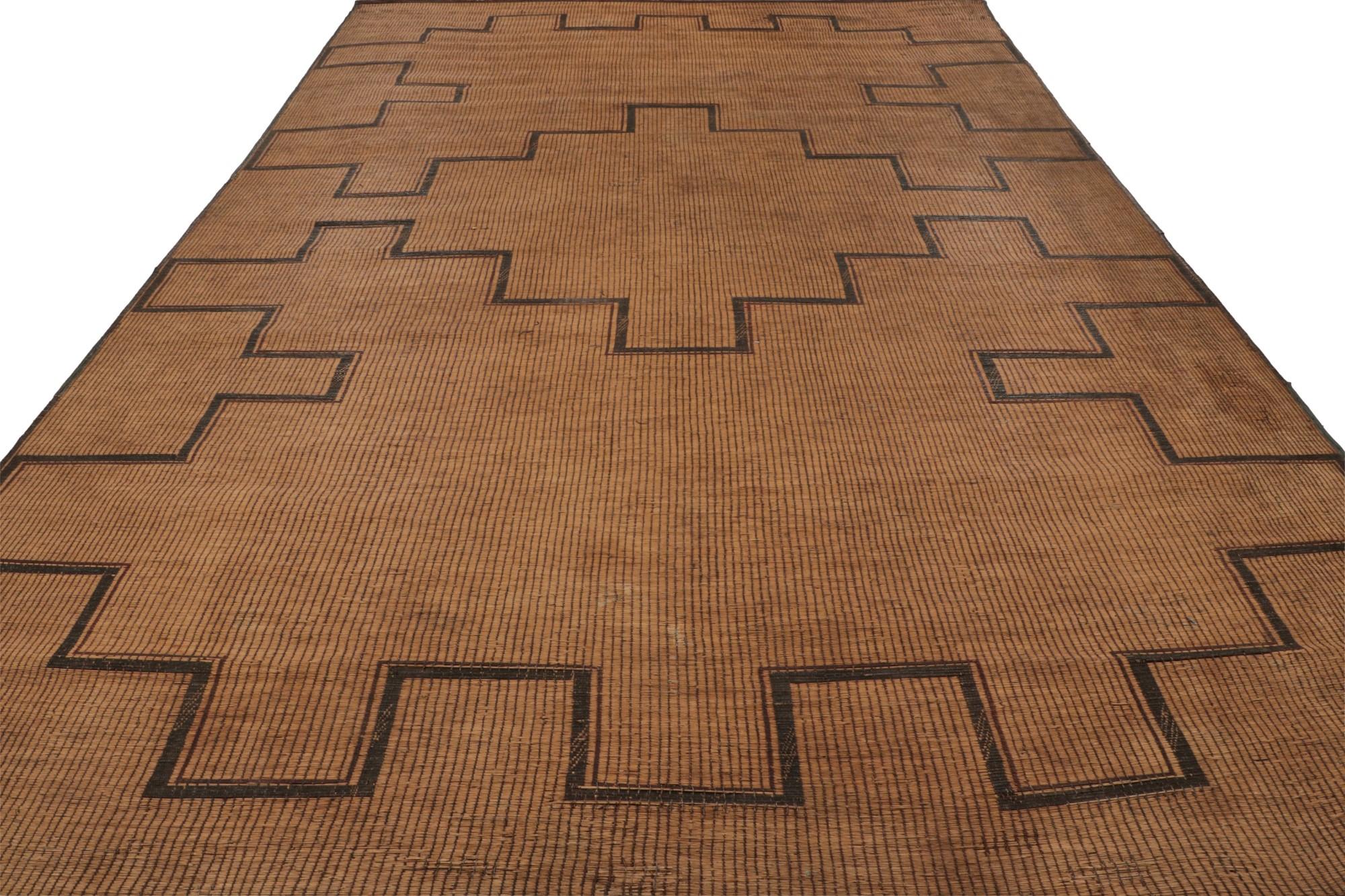 Tribal Vintage Tuareg Mat Moroccan Rug with Brown Geometric Pattern, from Rug & Kilim  For Sale
