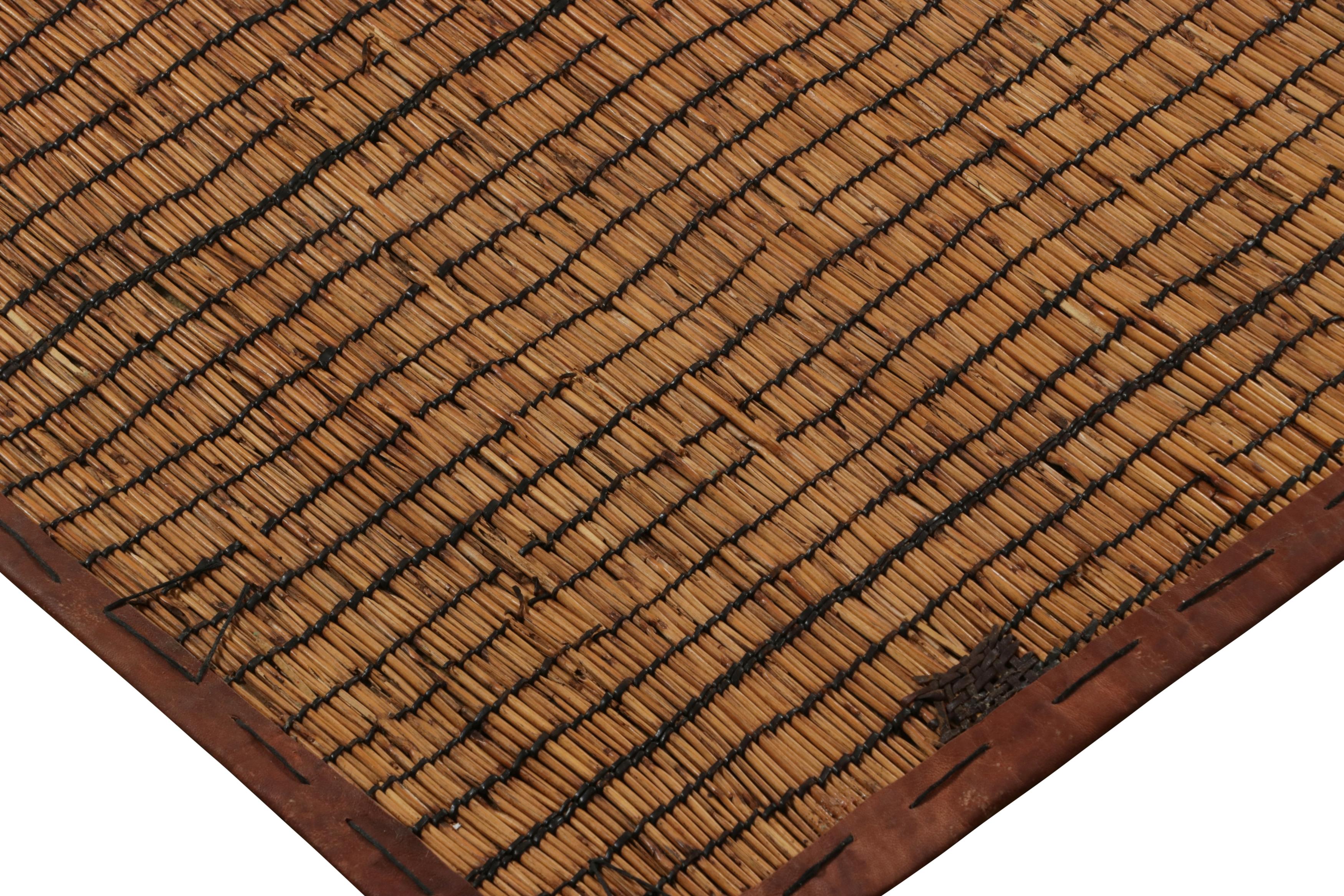 Vintage Tuareg Matte Läufer, warmes Beige mit satten braunen Streifen - Rug & Kilim im Zustand „Gut“ im Angebot in Long Island City, NY