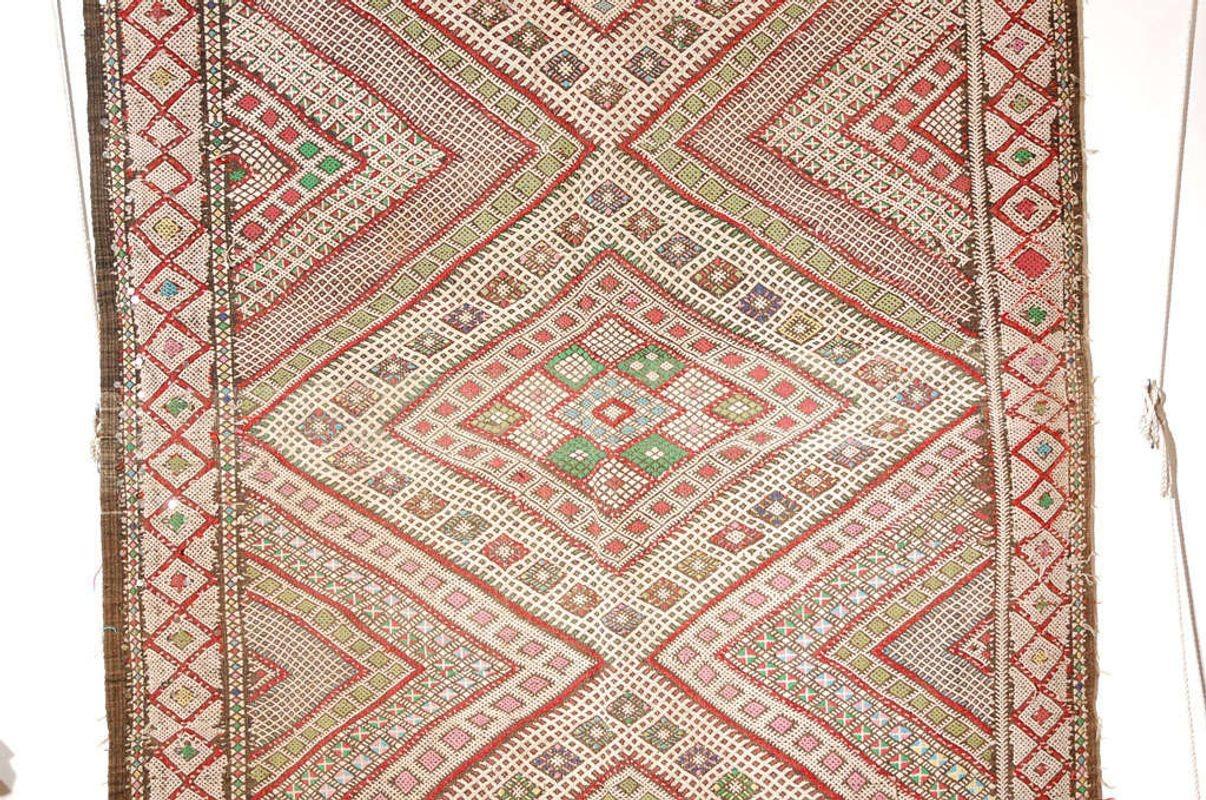 moroccan runner rug