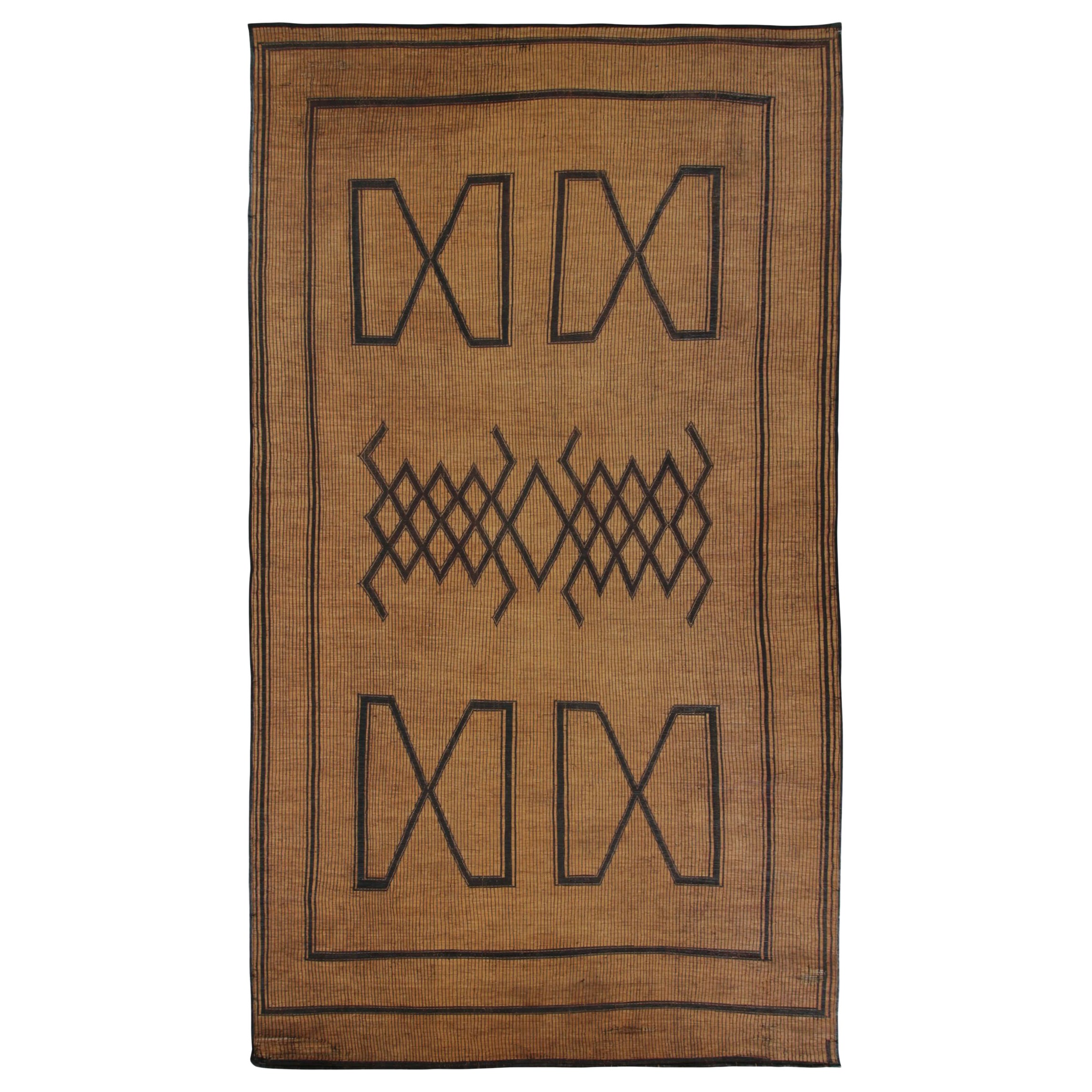 Biege Geometric Pattern Rug Vintage Tuareg Runner Mat, Beige Bold Tribal Geometric Patterns - Rug ...