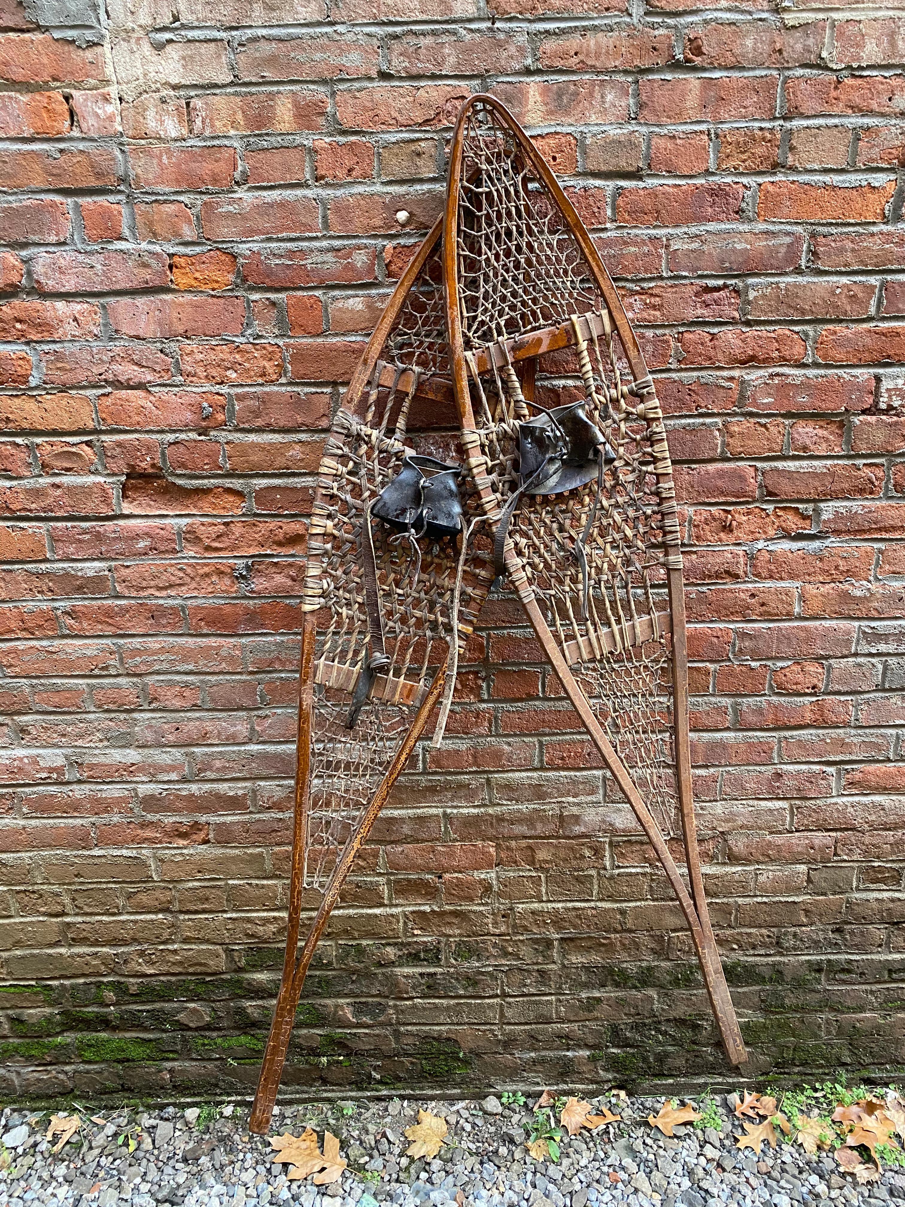 American Vintage Tubbs Maine Snow Shoes