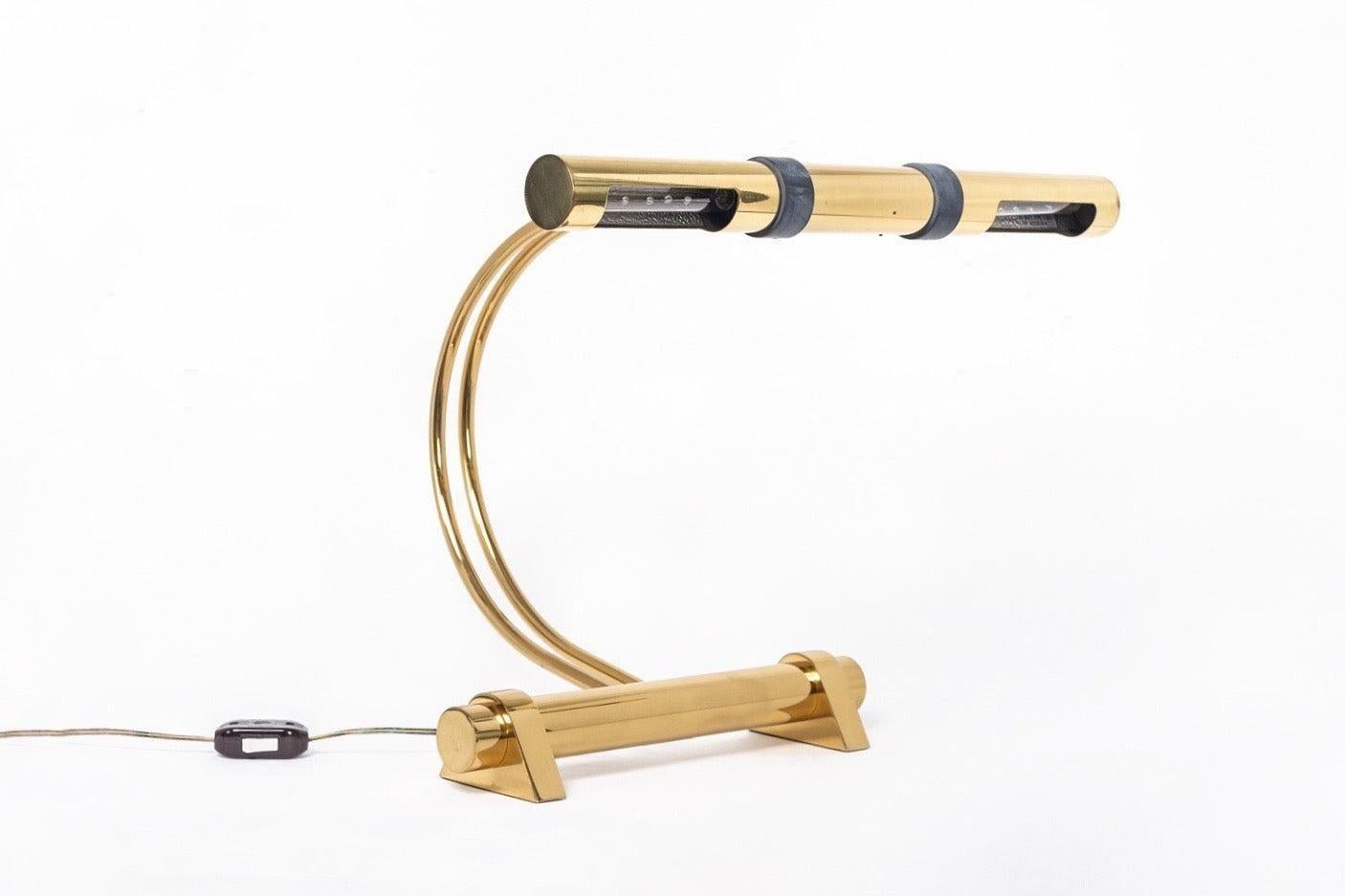 Lámpara de sobremesa vintage de latón tubular de Casella Lighting, años 70 en venta 3