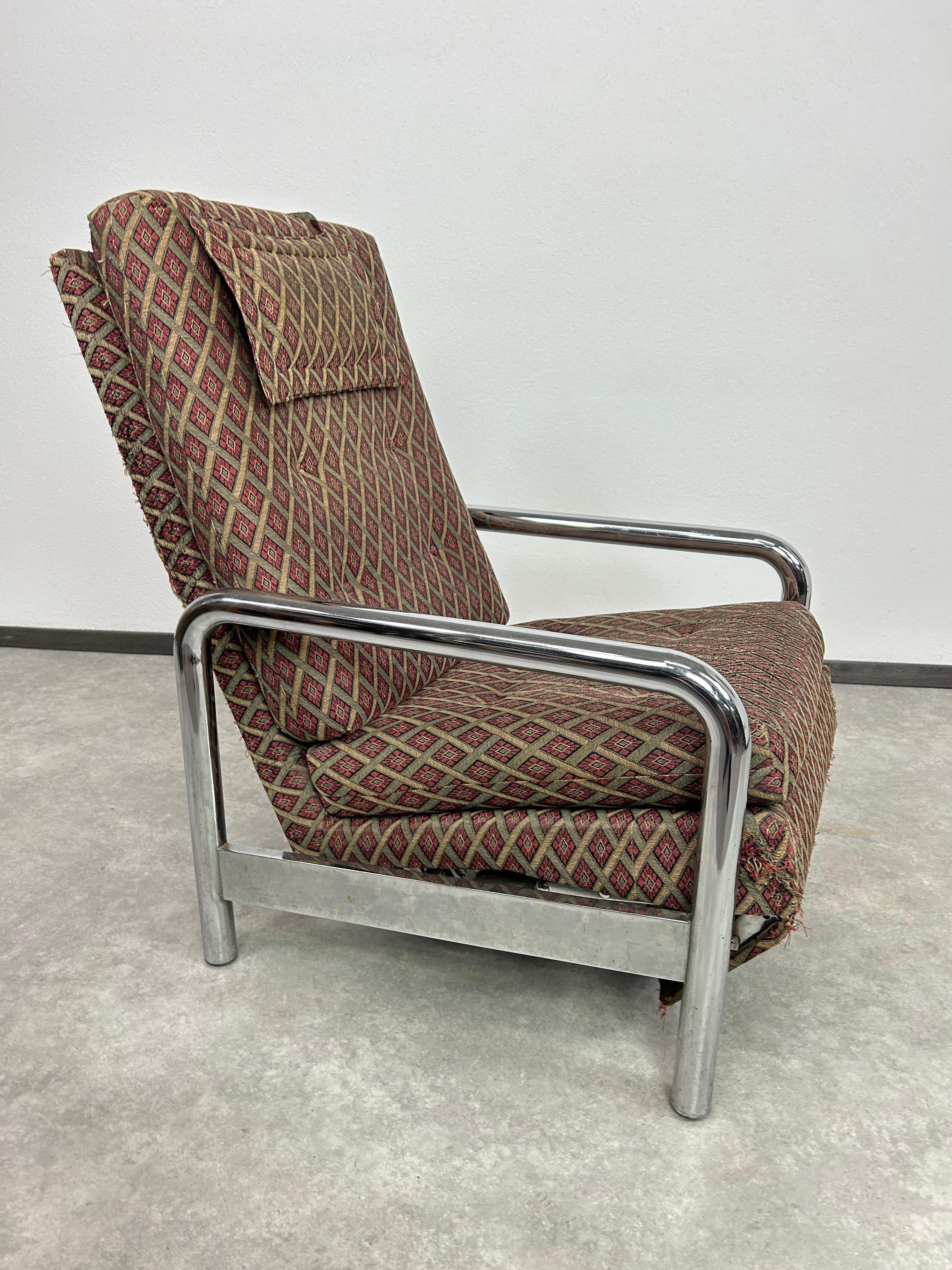 Mid-Century Modern Vintage Tubular Chrome Recliner by Milo Baughman for James Inc./Thayer Coggin For Sale