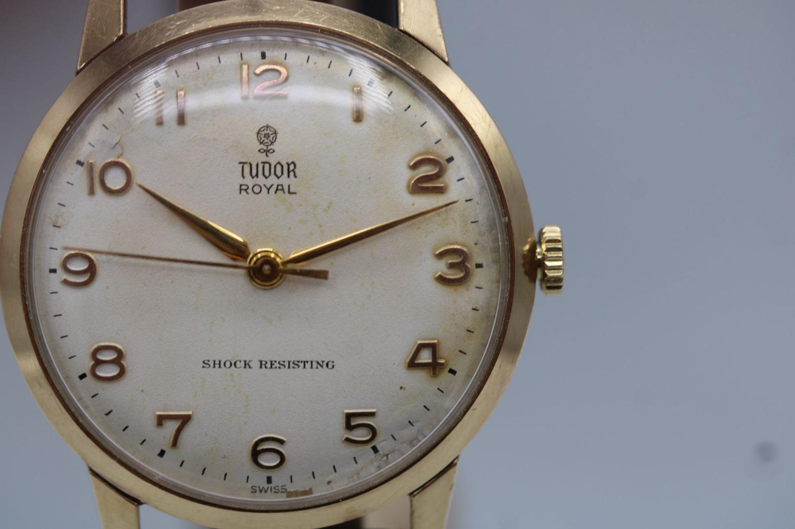 Vintage Tudor Royal - 1960er Jahre 9ct Gold Handaufzug Uhr im Angebot 2