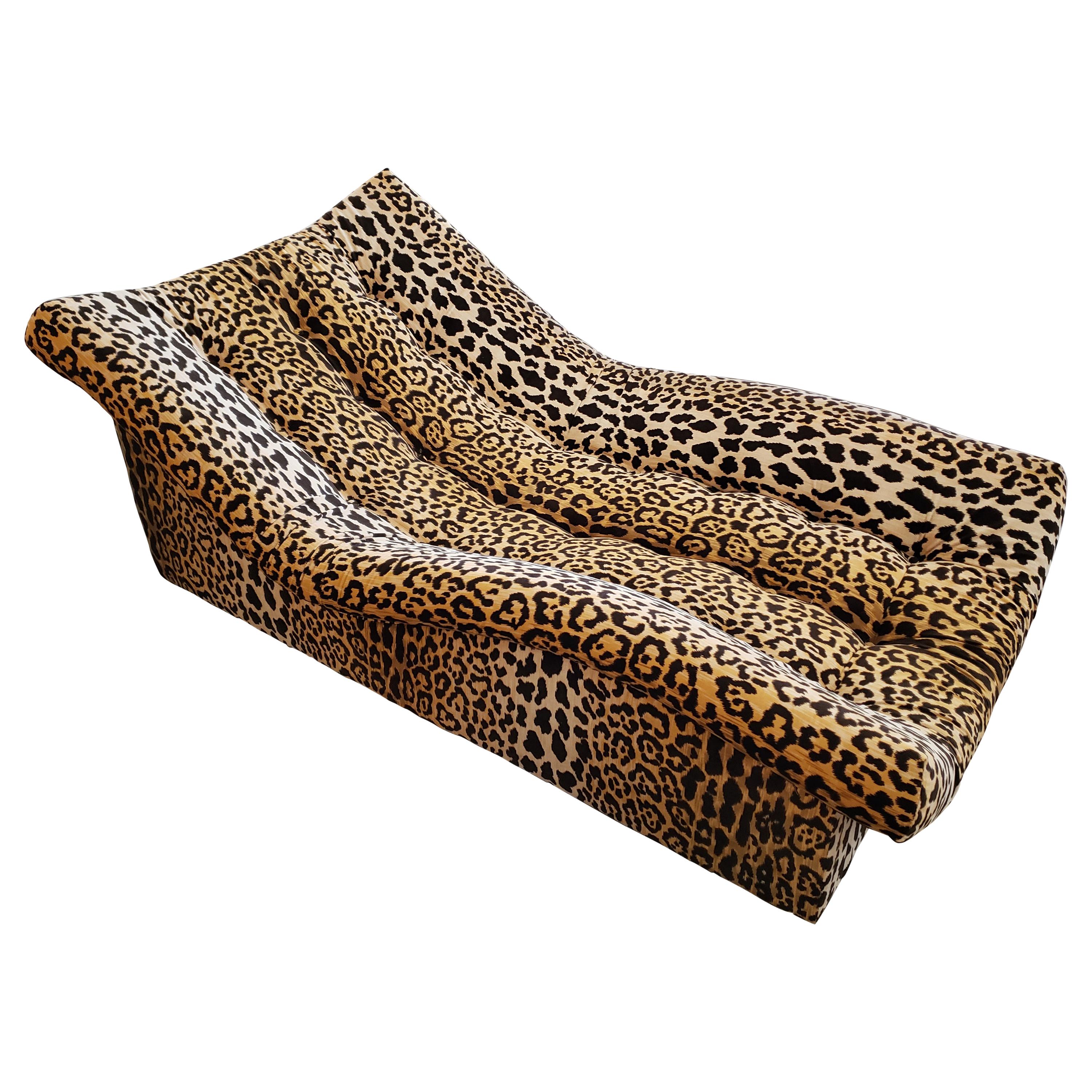 Vintage Tufted Leopard Chaise Lounge For Sale