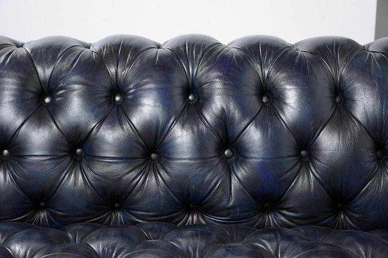 Vintage Blue Leather Tufted Chesterfield Sofa In Good Condition In Los Angeles, CA