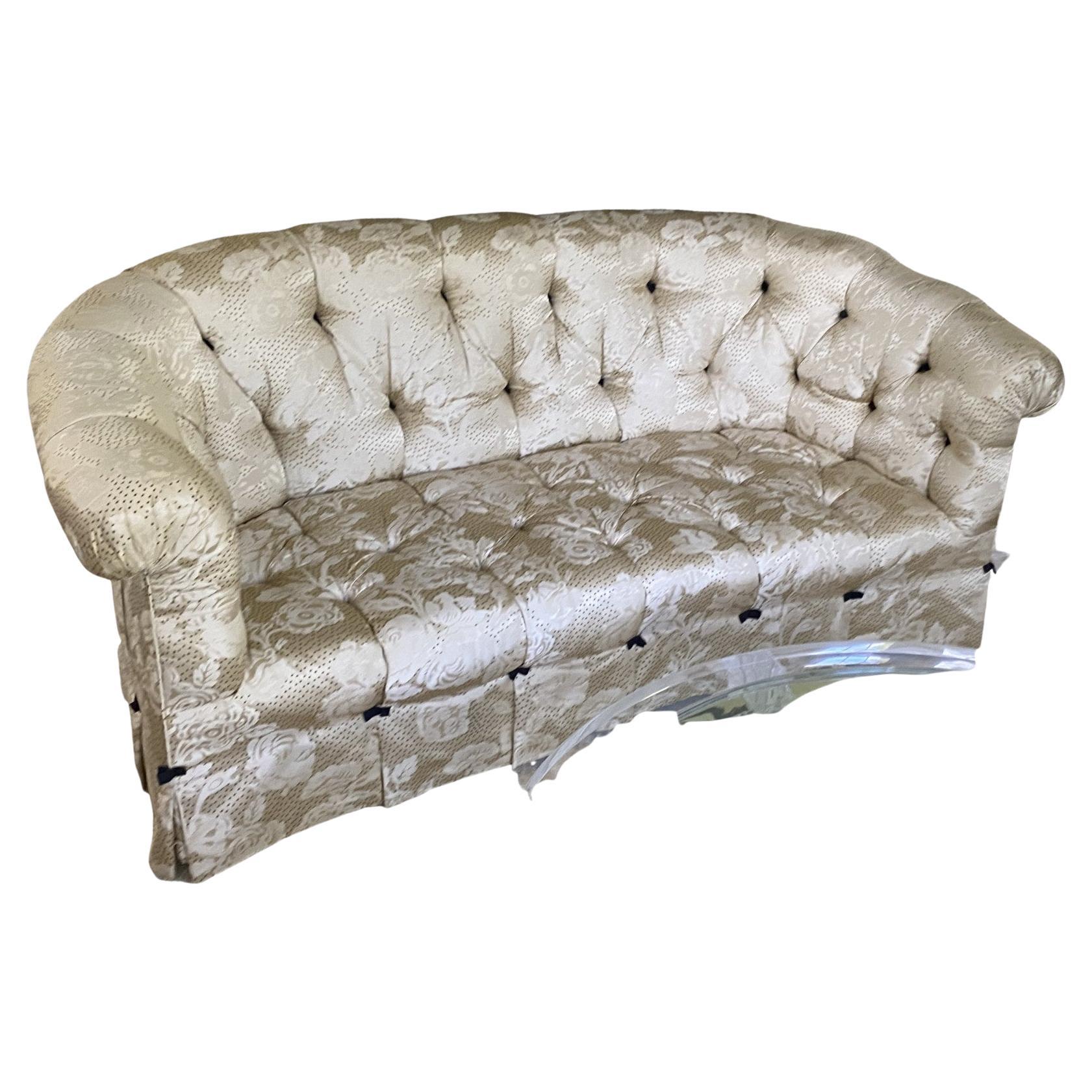 Vintage Tufted Classic Slik Sofa