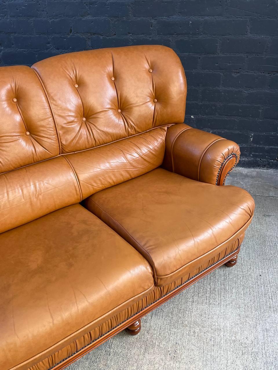 Late 20th Century Vintage Tufted Honey Brown Leather Sofa For Sale