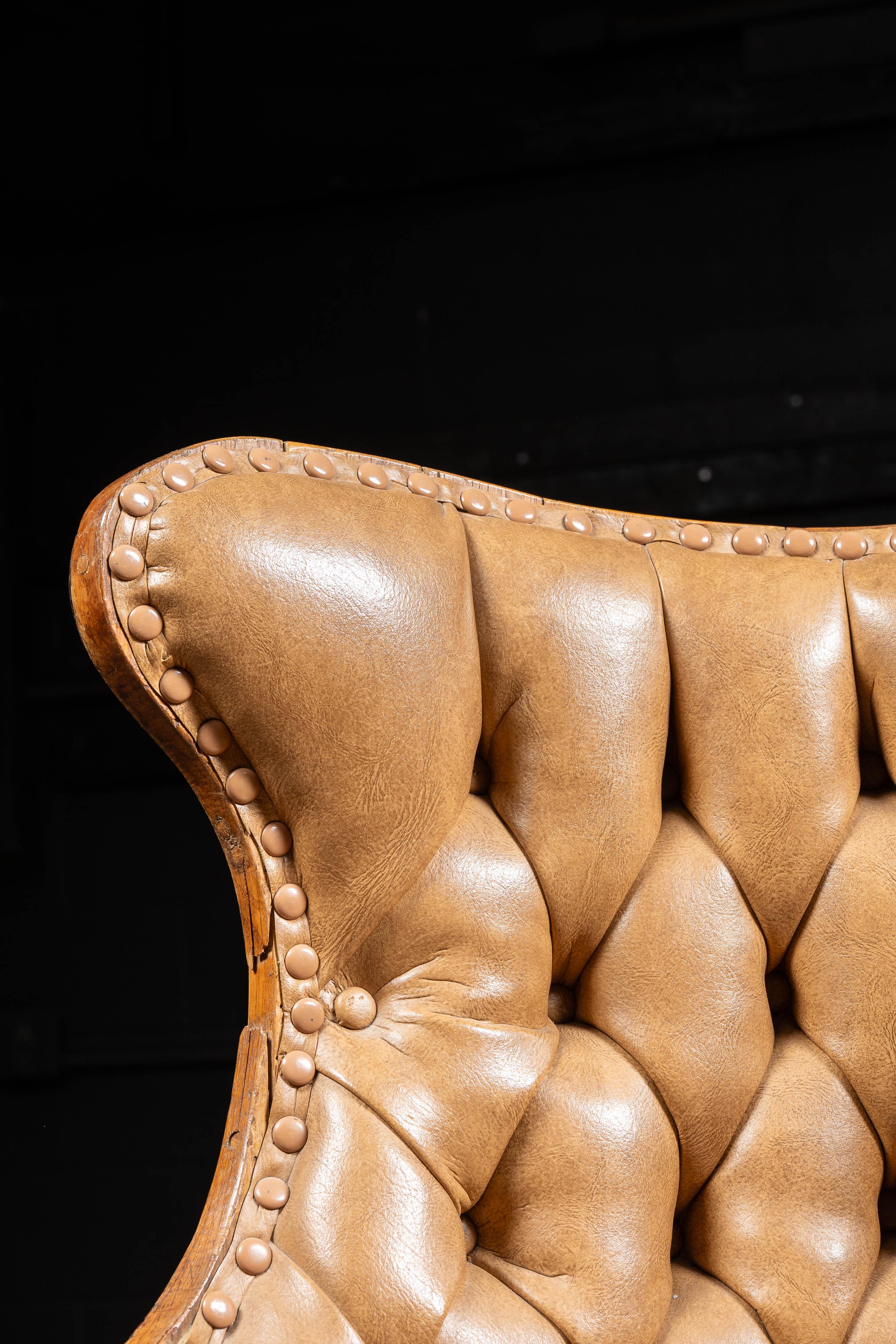 Chesterfield Barrel-Stuhl aus getuftetem Leder, Vintage im Angebot 2