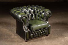 Vintage Tufted Leather Chesterfield Club Chair in Emerald Green