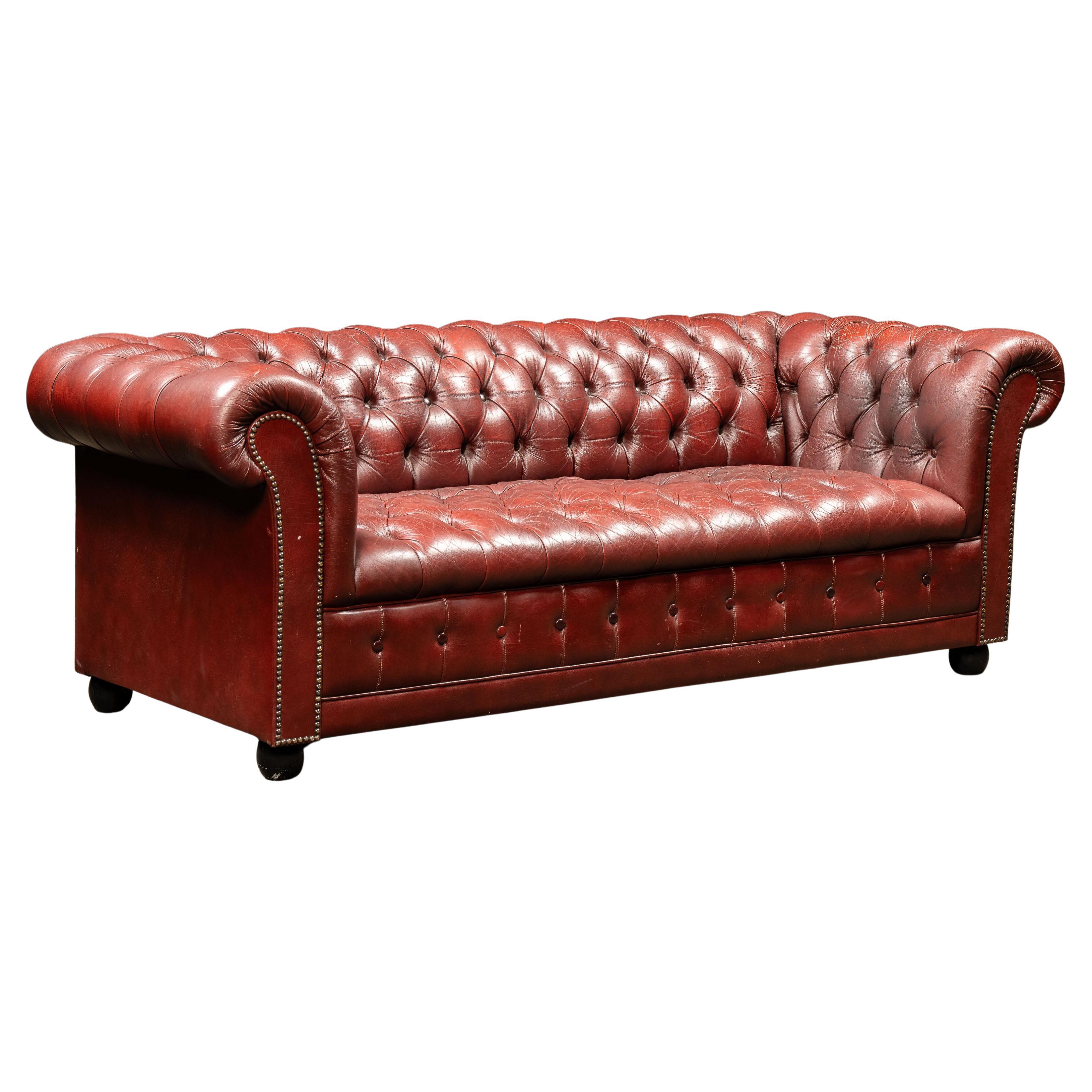 Vintage Tufted Leather Chesterfield Sofa in Burgundy