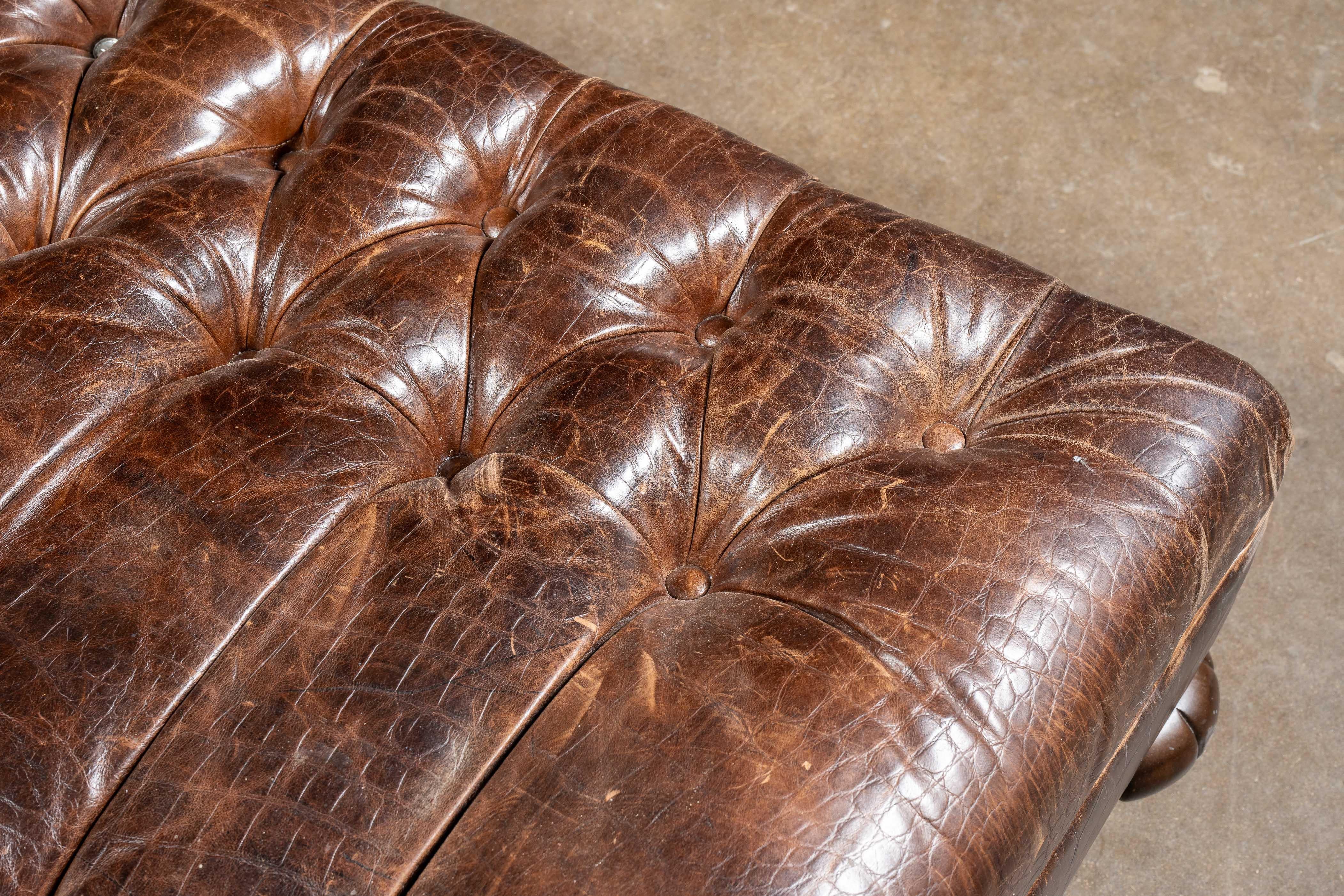 20th Century Vintage Tufted Leather Ottoman By Drexel Heritage in Brown For Sale